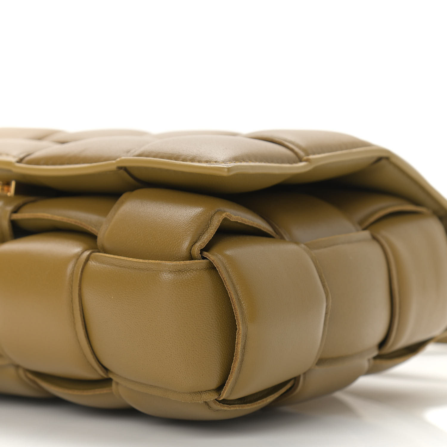 BOTTEGA VENETA Nappa Maxi Intreccio Padded Cassette