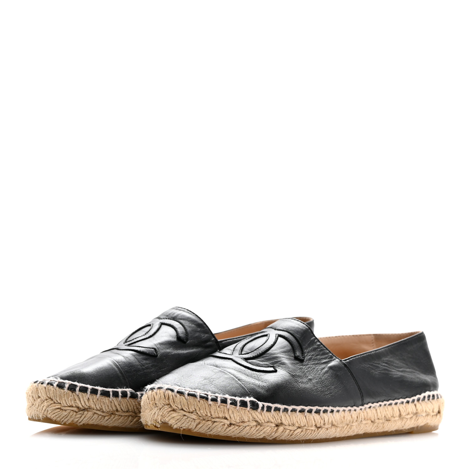 軽やかに歩く私へ【CHANEL】Espadrilles Lambskin Espadrilles - Lambskin, beige & black — Fashion | CHANEL