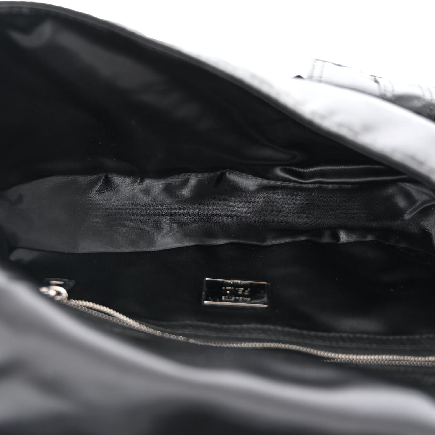 FENDI Econyl Cuoio Romano Multipocket Baguette Black 1552575