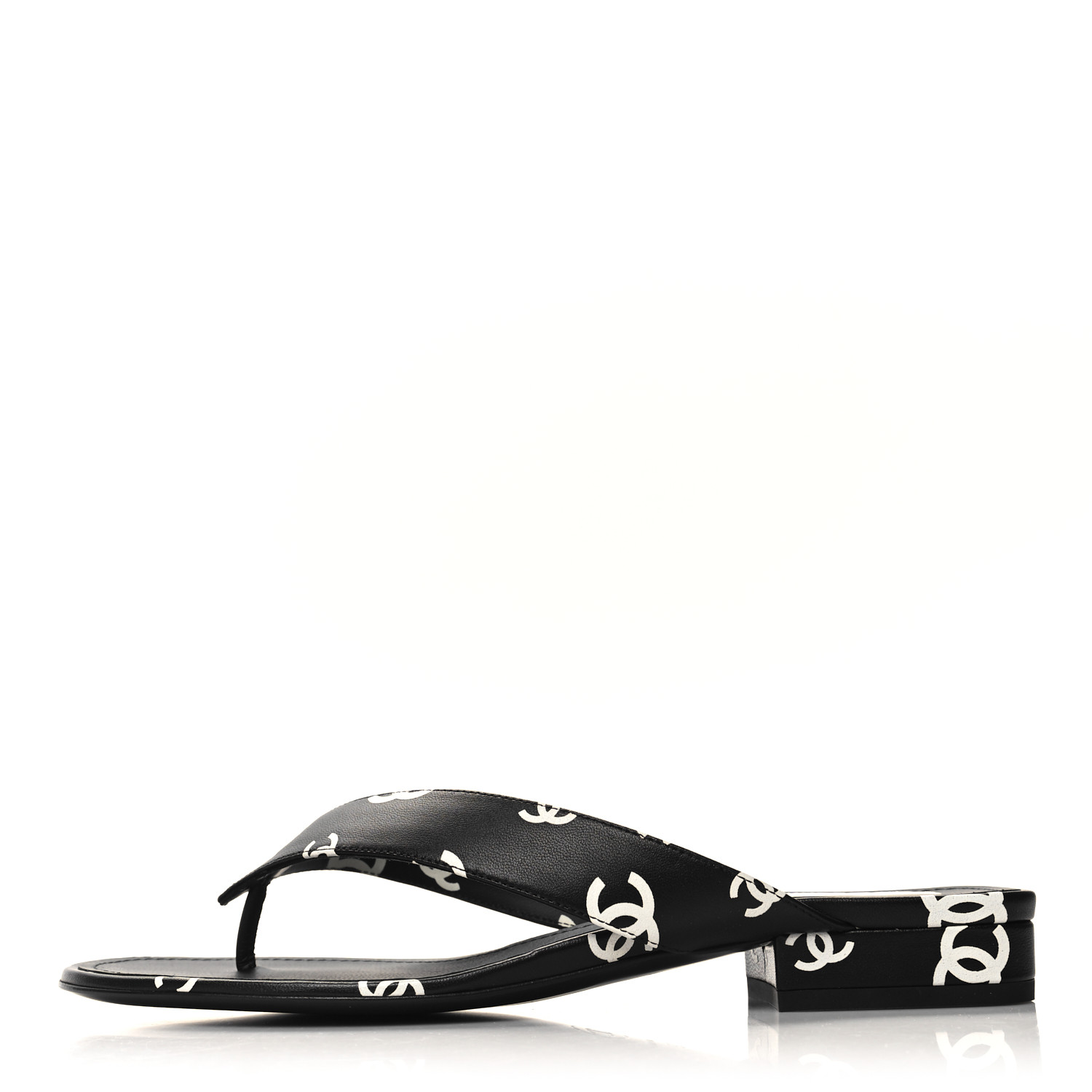 2025S ココビーチ♪【CHANEL】ヘッドバンド Black & White 2025S ココビーチ♪【CHANEL】ヘッドバンド Black & White