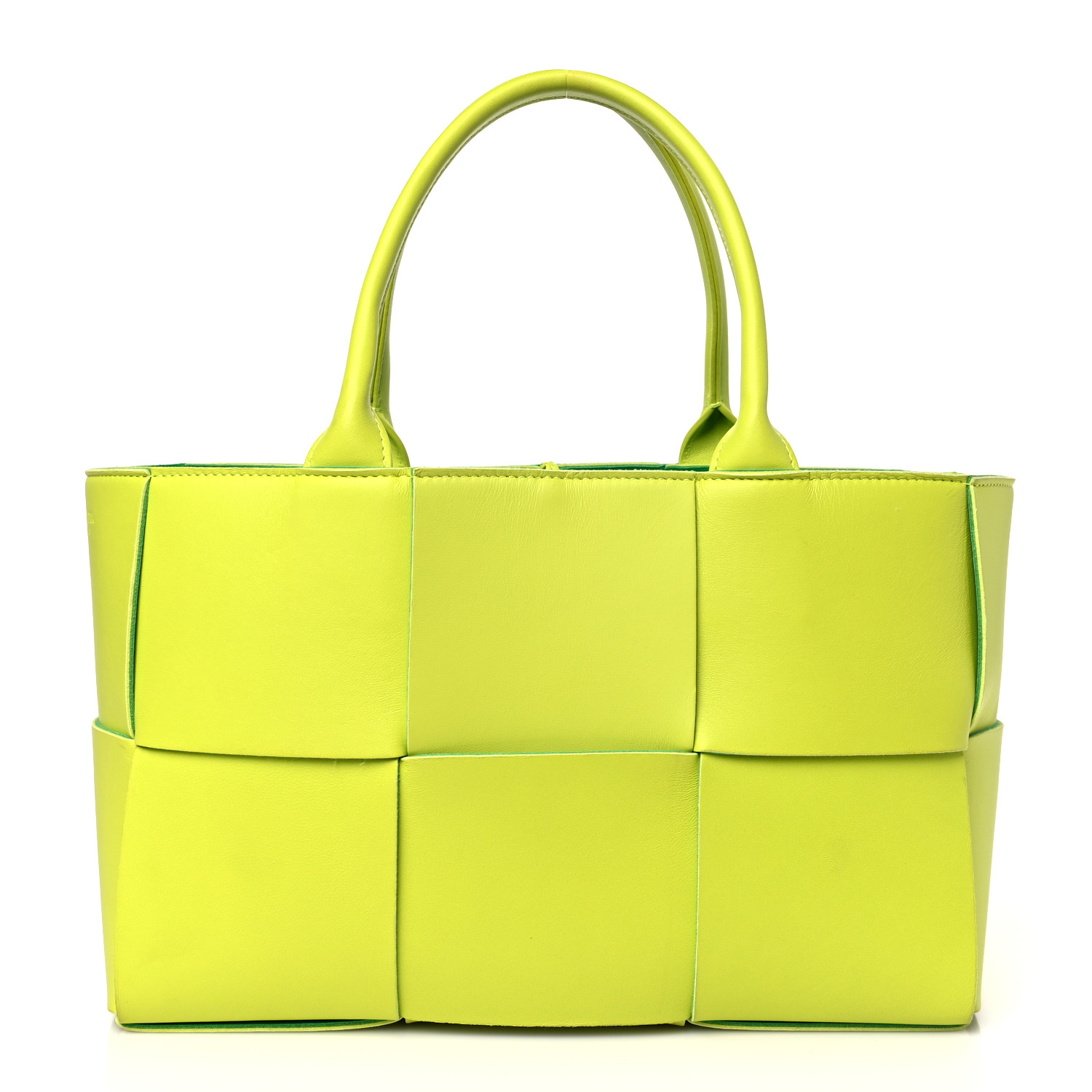 トートバッグ BOTTEGA VENETA ARCO MICRO TOTE BAG IN MAXI INTRECCIATO NAPPA Bottega Veneta Nappa Maxi Intrecciato Padded Large Arco