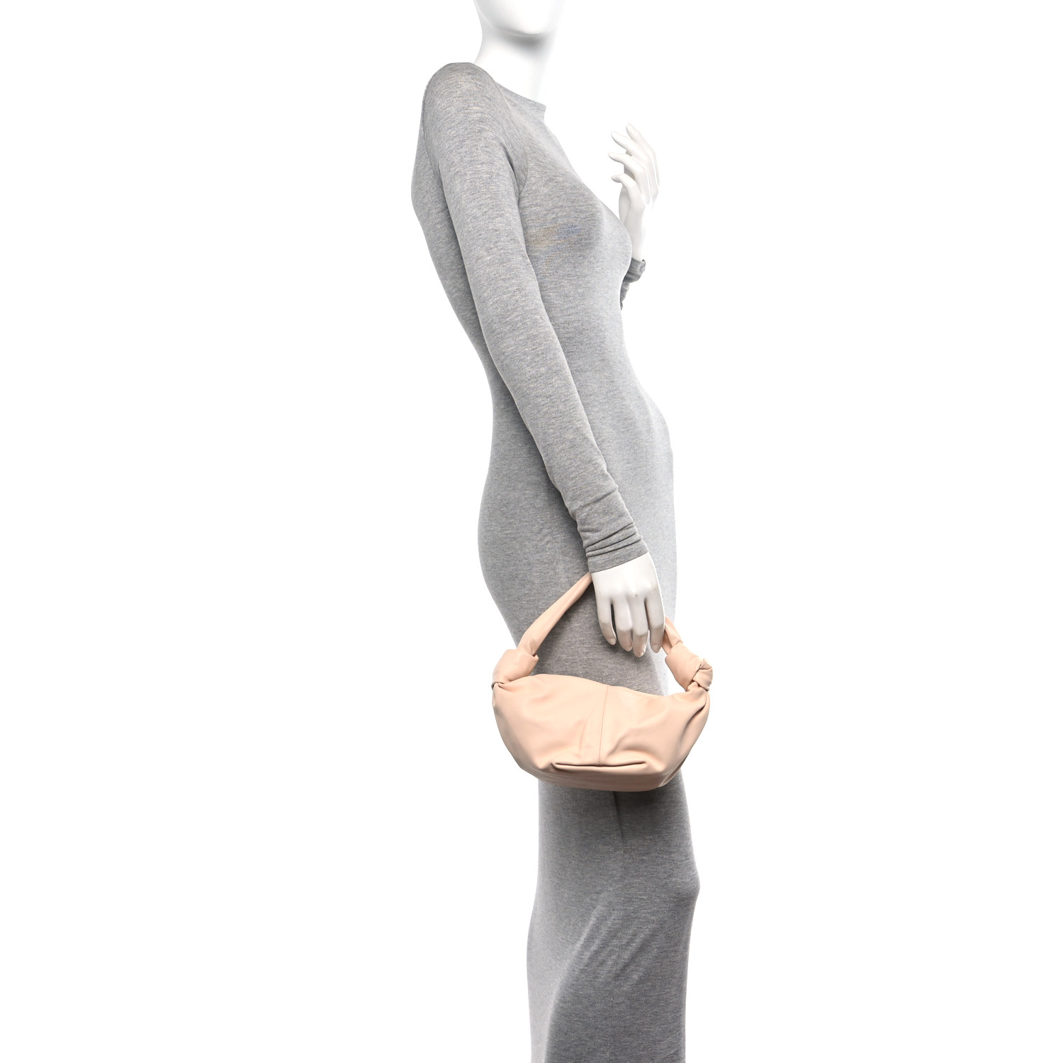 BOTTEGA VENETA DOUBLE KNOT アーモンド Bottega Veneta Teen Double Knot Shoulder Bag in Almond