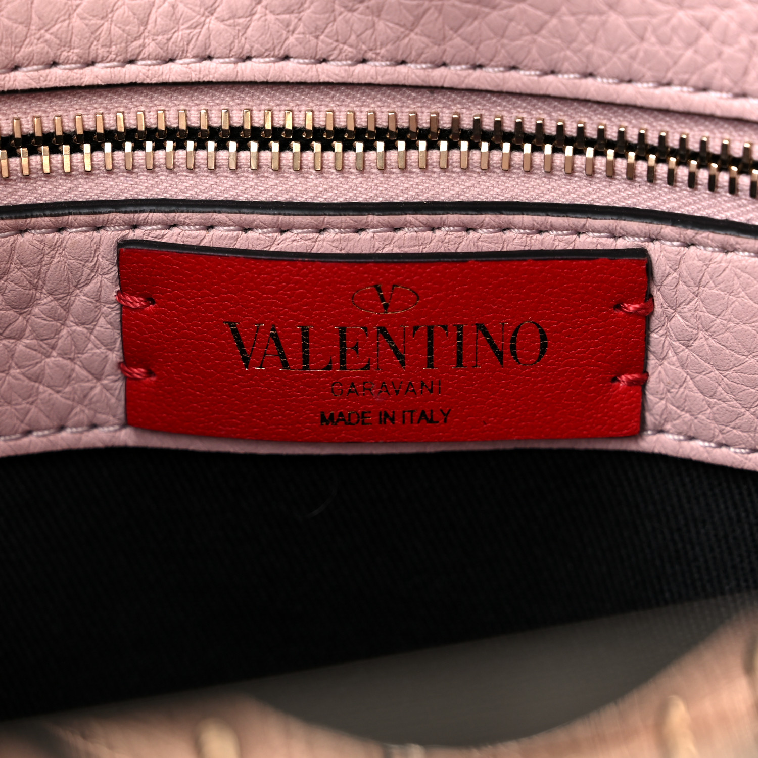 【関税&送料込】Valentino Garavani Light Pink Leather Mini H VALENTINO GARAVANI - Rockstud Leather Mini Bag Valentino