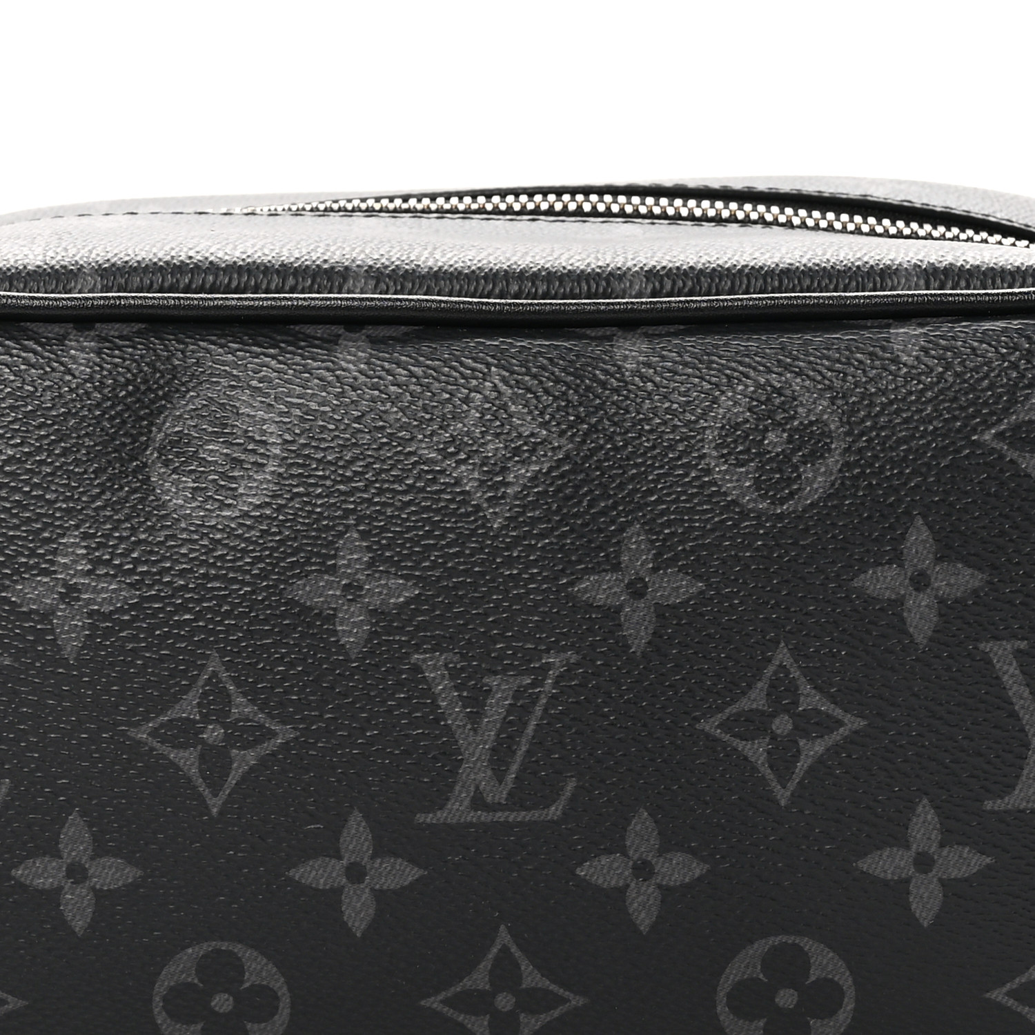 LOUIS VUITTON Monogram Eclipse Locker Dopp Kit 1630927