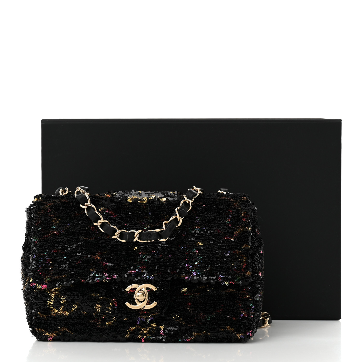 CHANEL サイズ表記「35 C」22.5センチ程度　ブラックエナメル 楽天市場】シャネル ショートブーツ ロゴ刺繍 35Cサイズ 約22.5