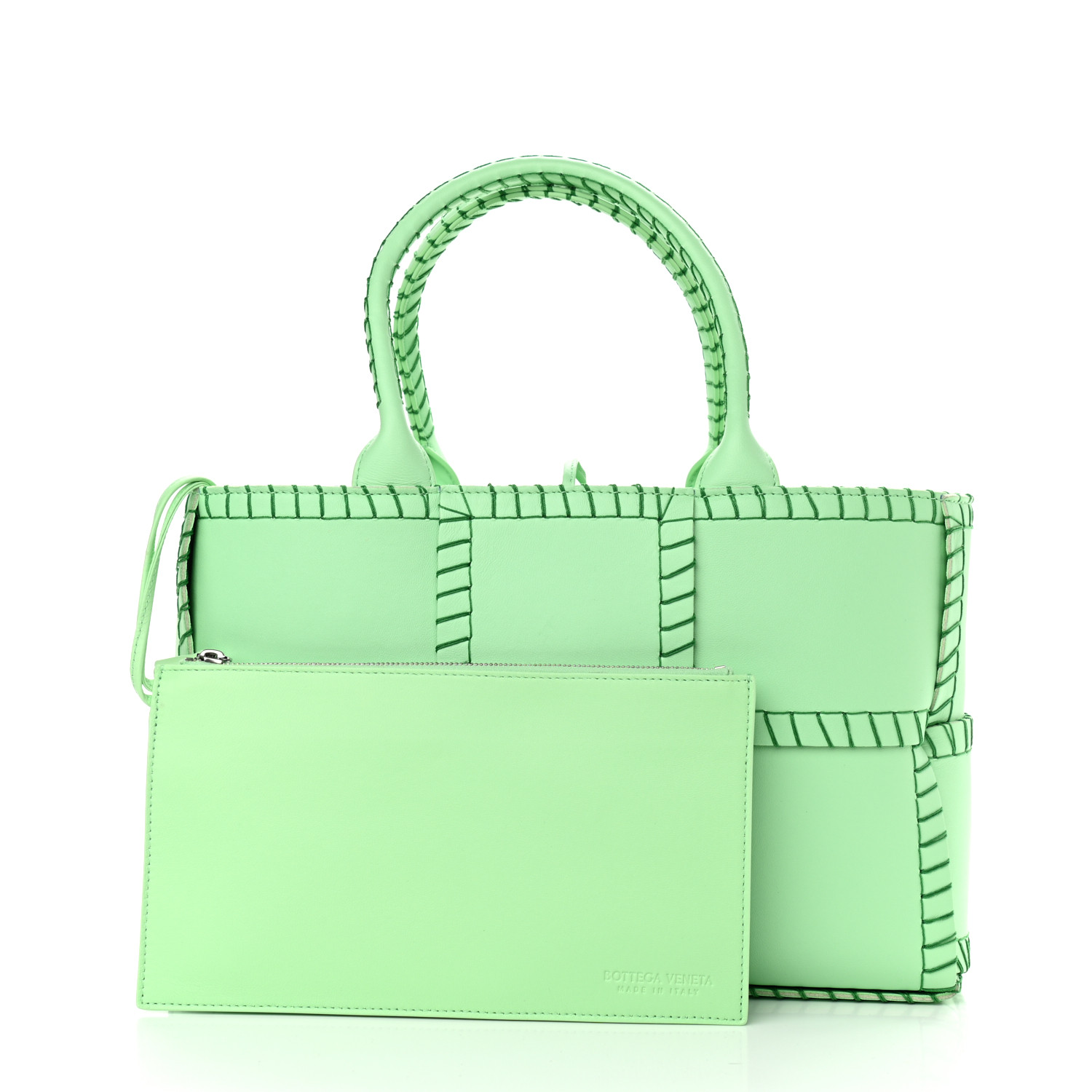 BOTTEGA VENETA Nappa Maxi Intrecciato Overlock Stitched