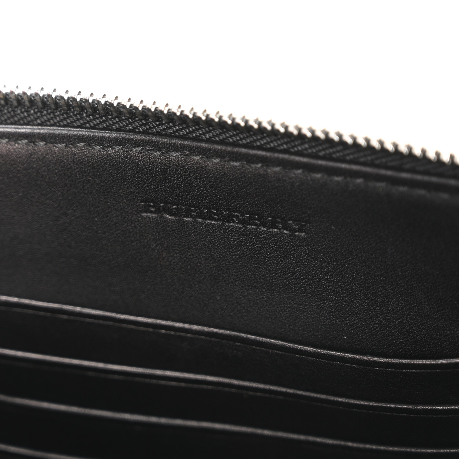 MPY1957ページ BURBERRY Mega Check Peyton Crossbody Clutch Bag Black