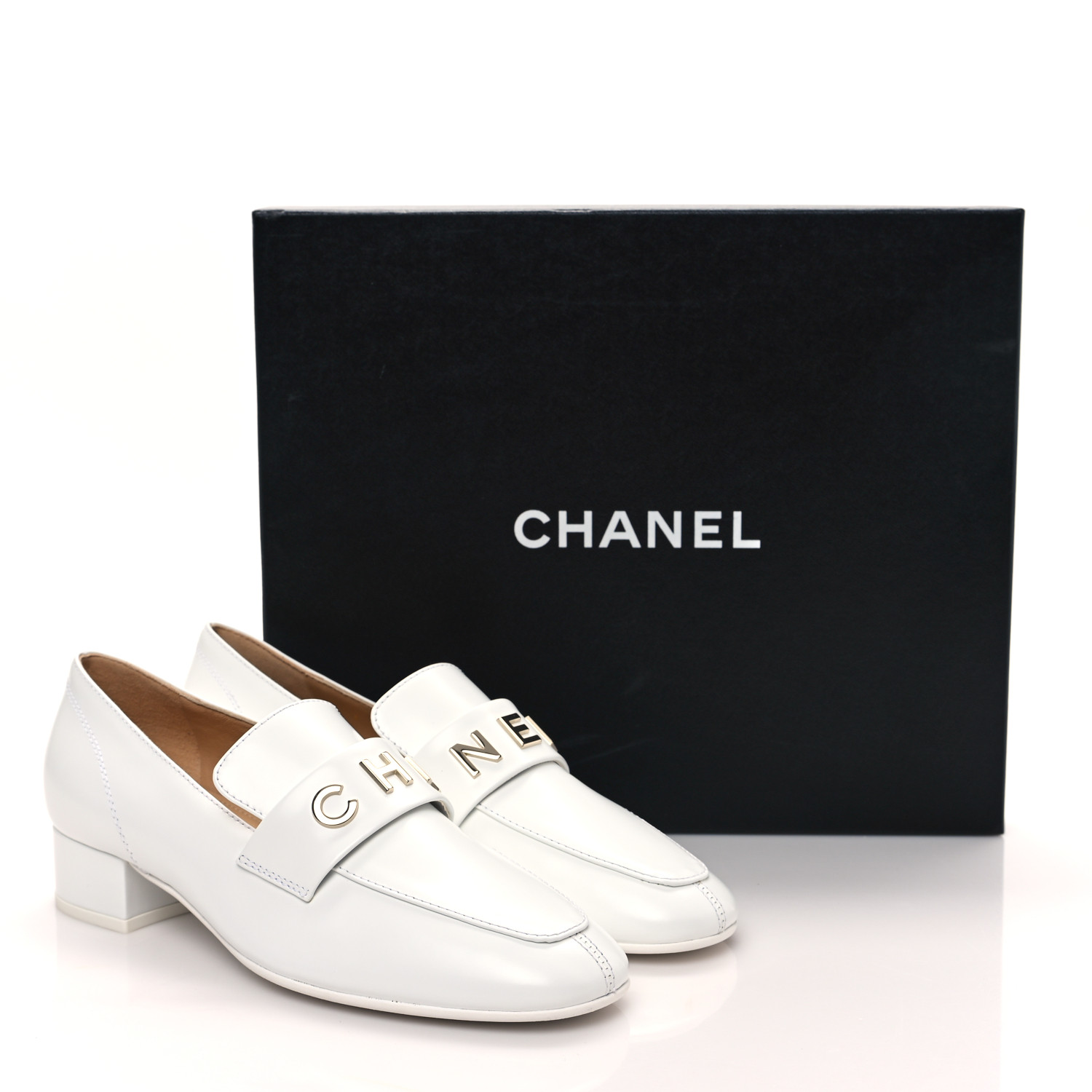 シャネル　ローファー　37 中古・古着通販】CHANEL (シャネル) カーフスキン ローファー
