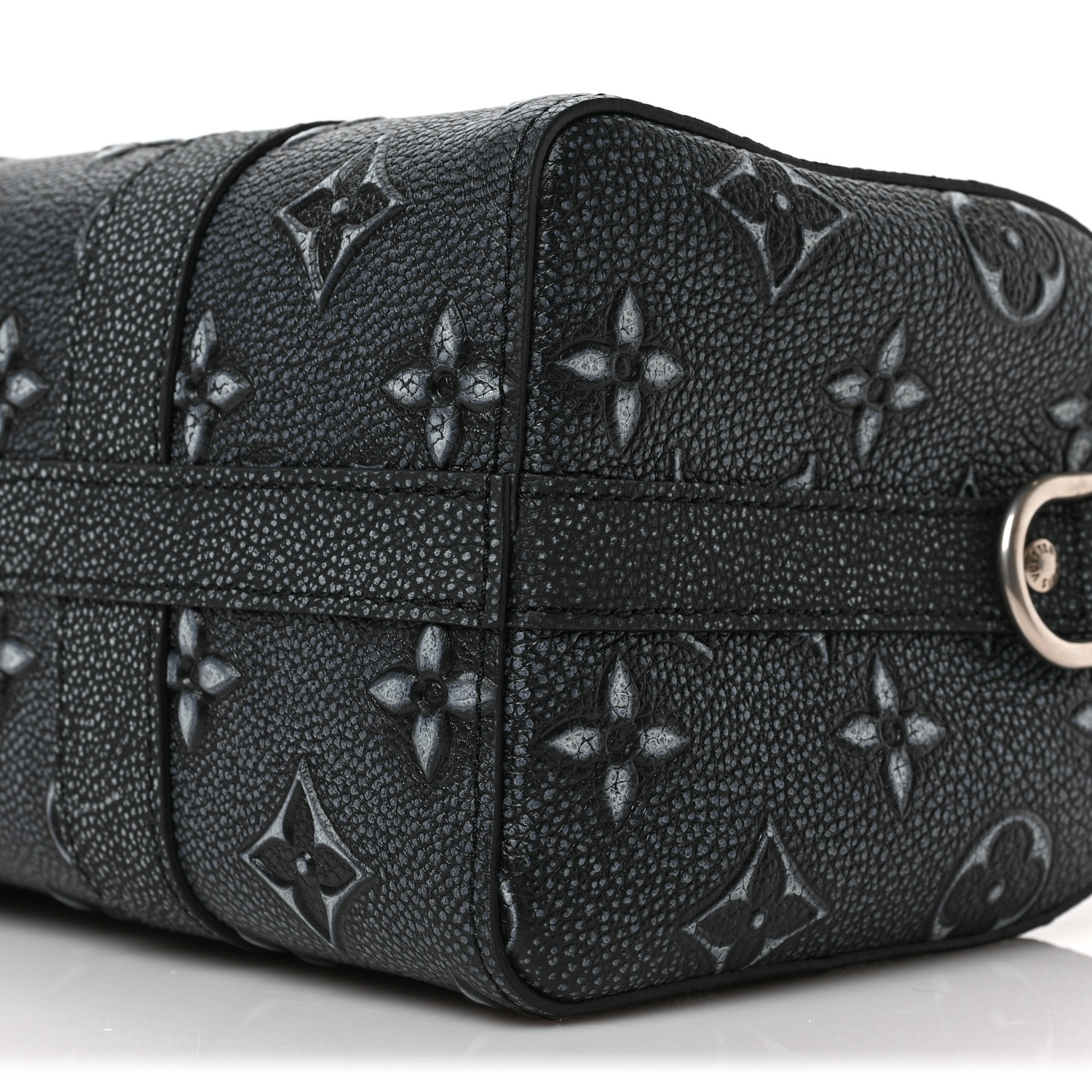 ルイ13世 Louis XIIIRemyMartin Louis Vuitton Murakami Treuville - Luxe Du Jour