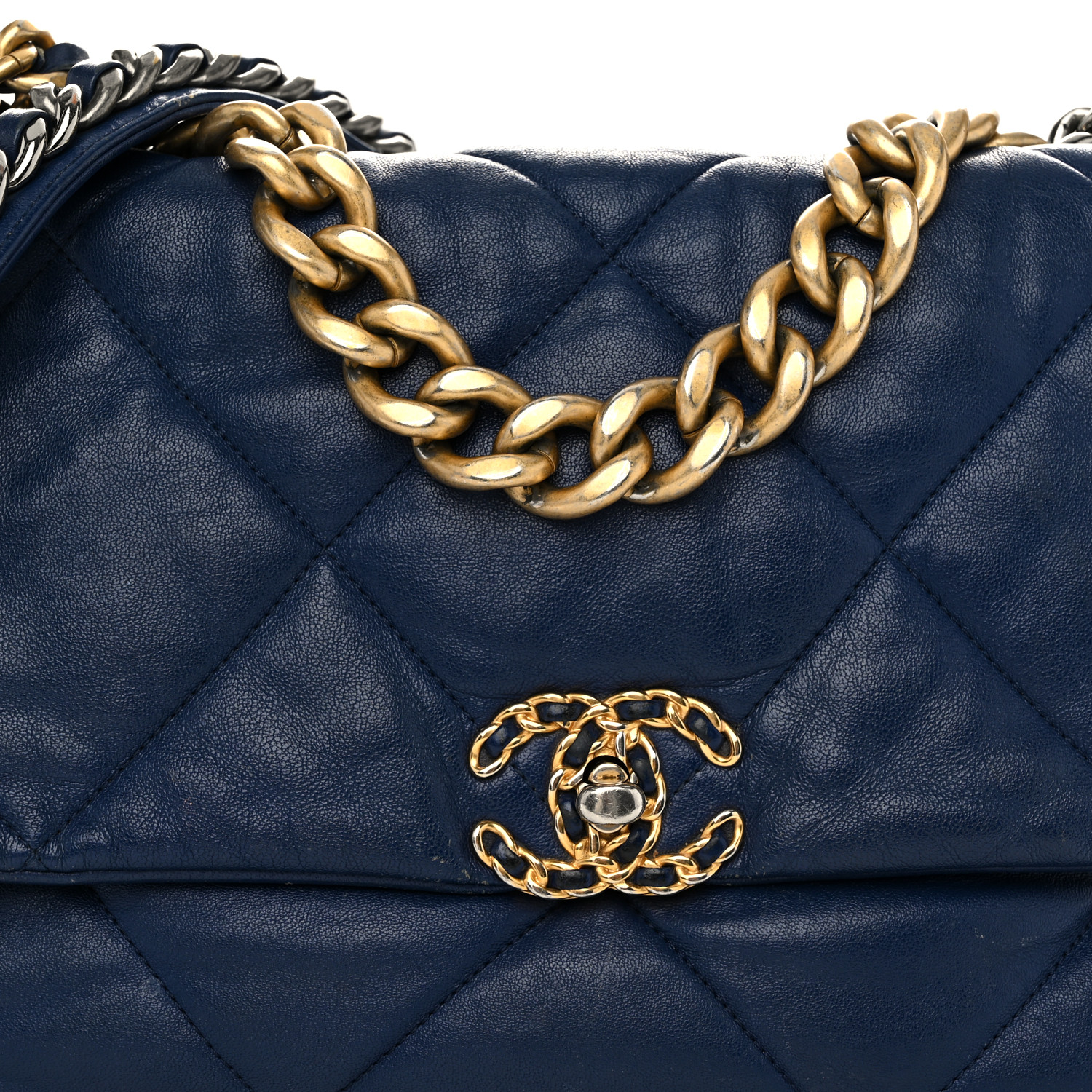 CHANEL Goatskin Quilted Large Chanel 19 Flap Dark Blue