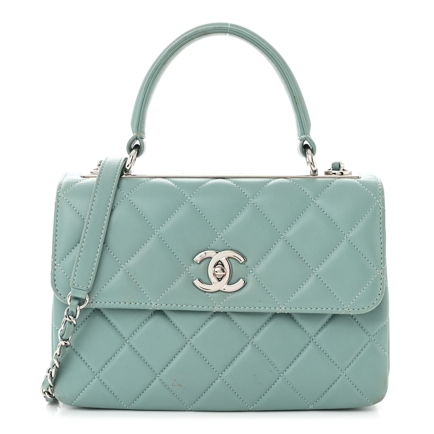 CHANEL ストライプデザイン ポーチ 楽天市場】CHANEL NOVELTY シャネル ロゴ入化粧ポーチ Dカン CC