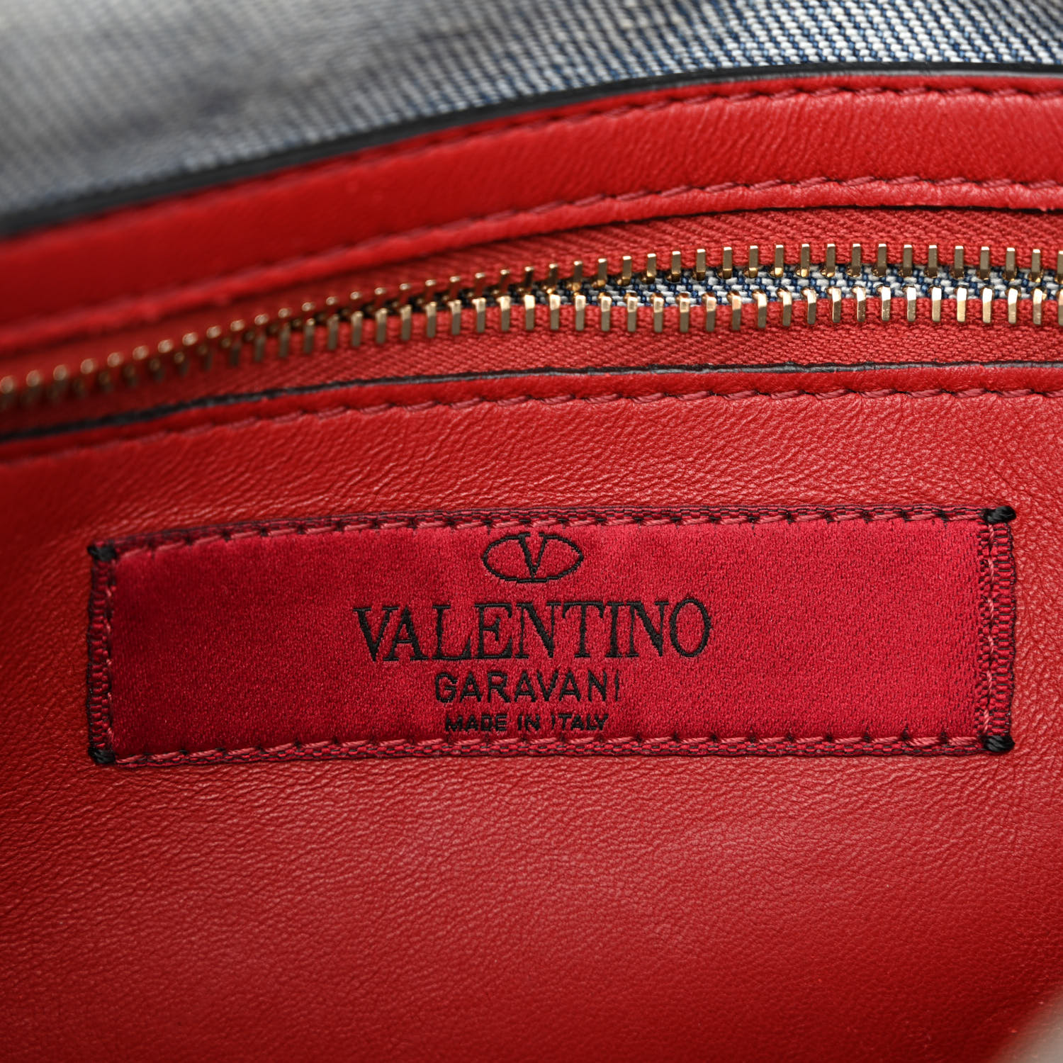 VALENTINO GARAVANI Denim Medium Rockstud Spike Shoulder Bag