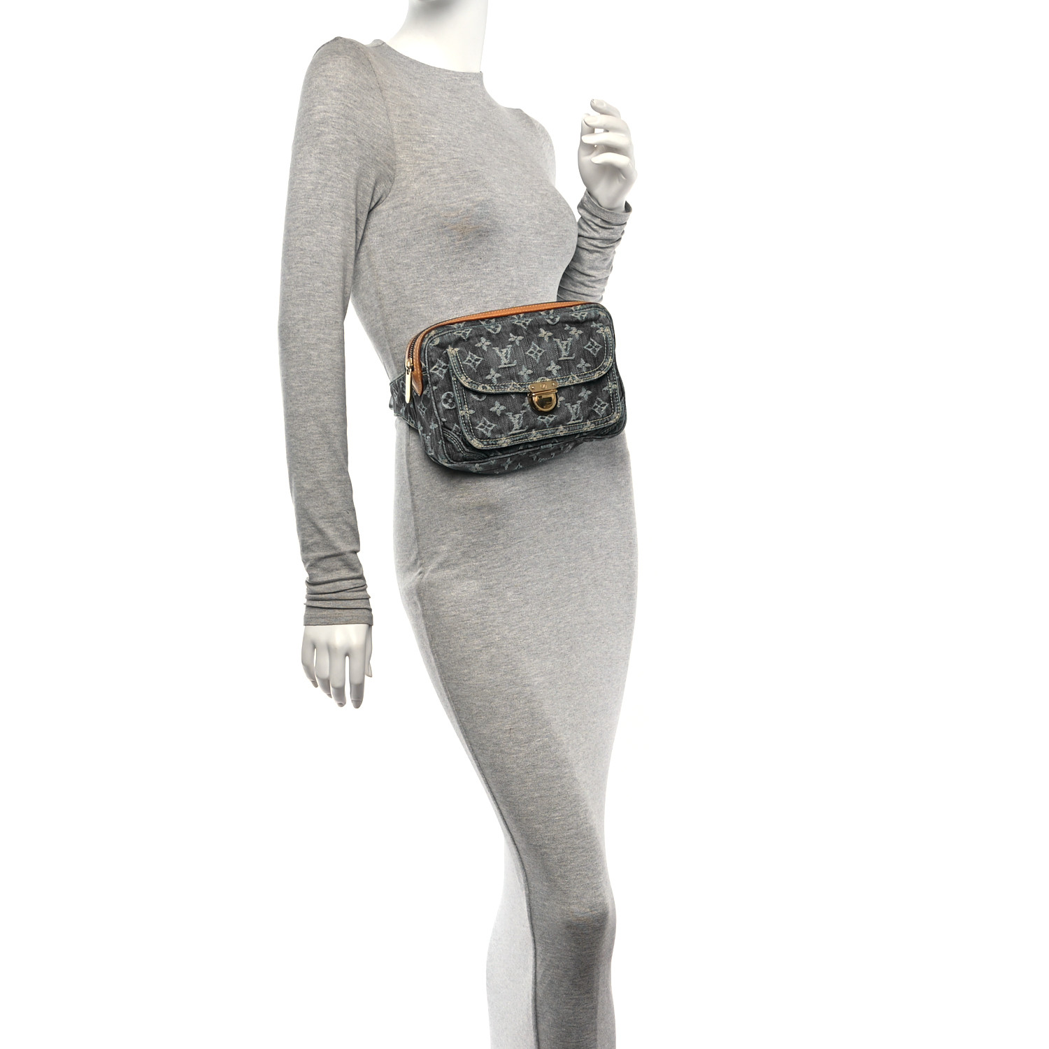 残り1点★送料無料！【LOUIS VUITTON】Bumbag Monogram Denim LOUIS VUITTON Monogram Denim Bum Bag Blue 1603211 | FASHIONPHILE
