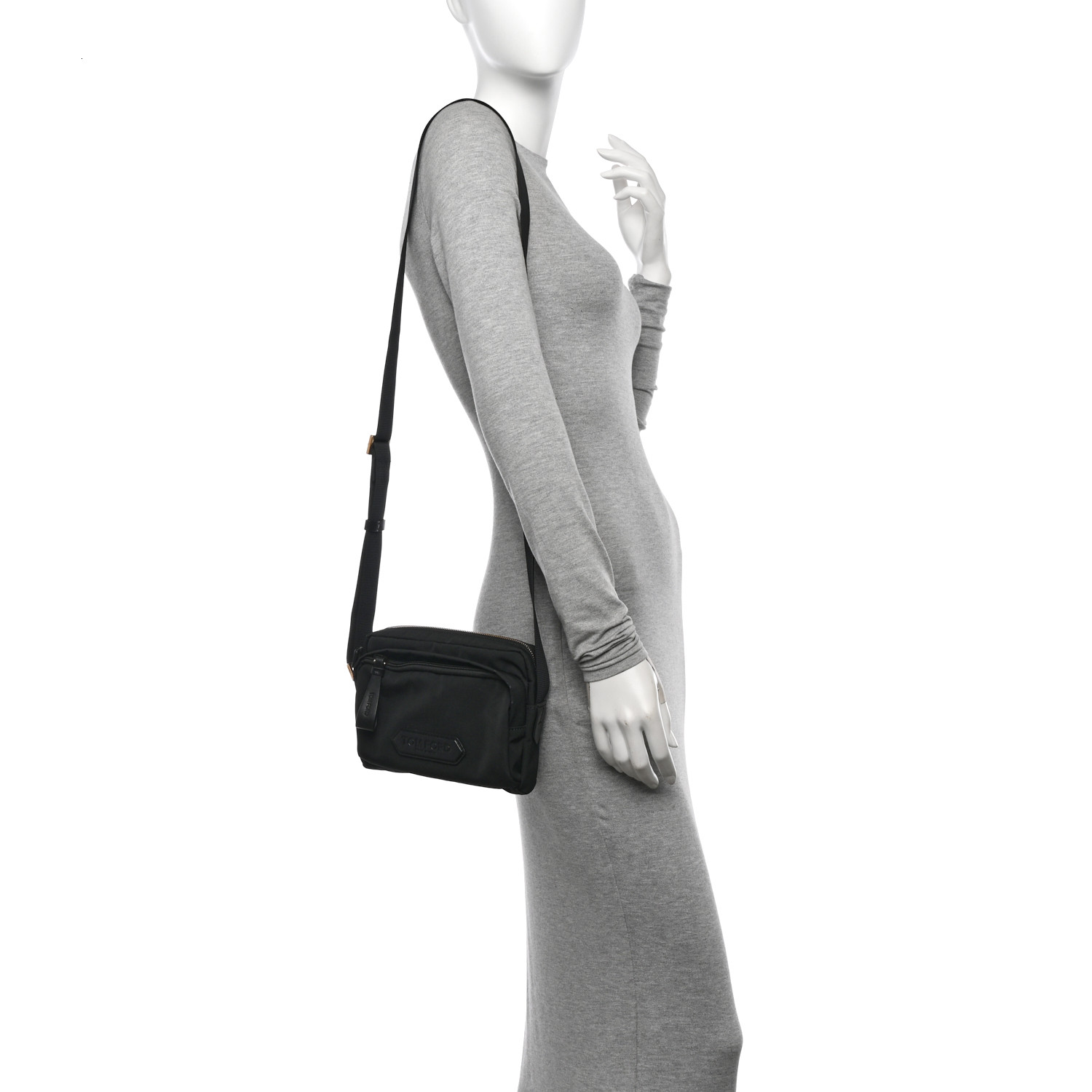 TOM FORD Nylon Logo Messenger Bag Black 1640507 | FASHIONPHILE