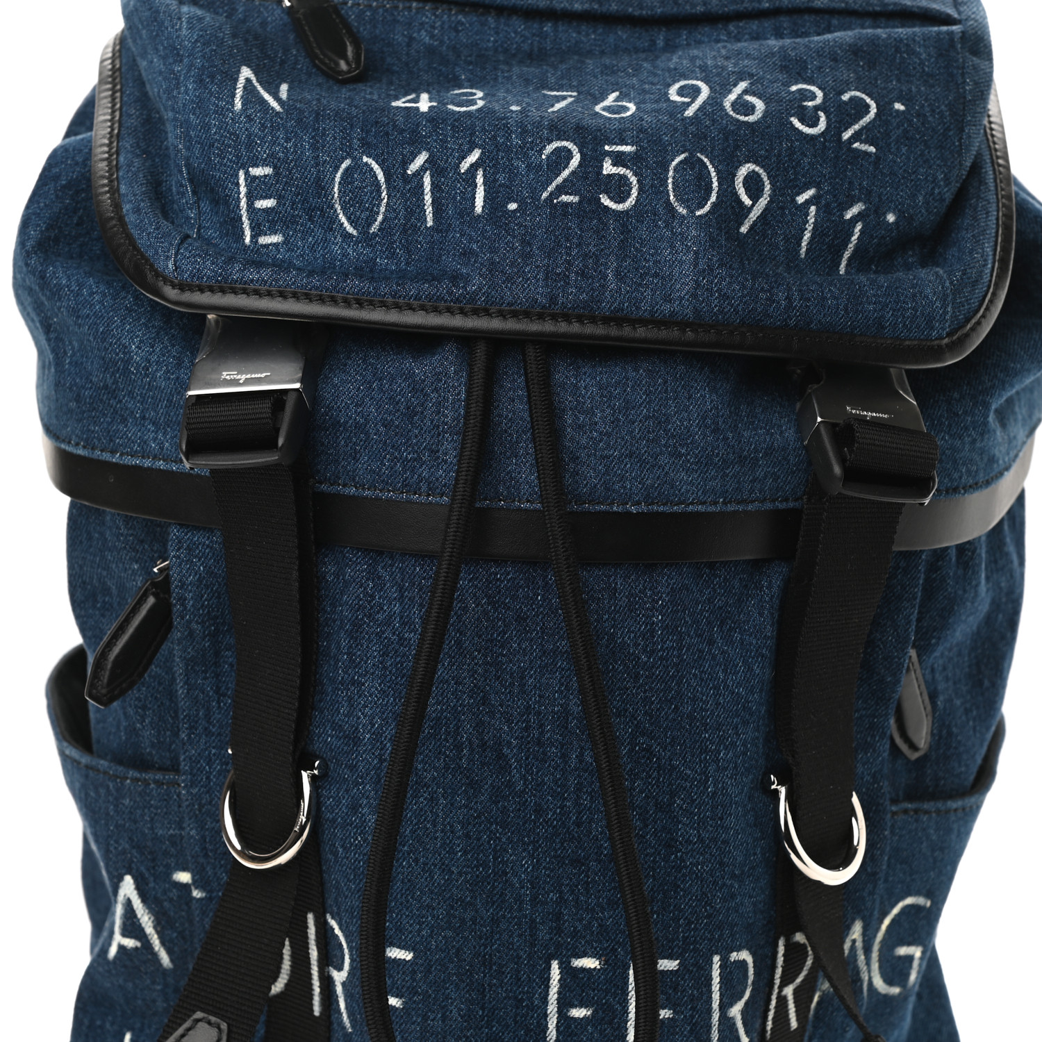 FERRAGAMO★素敵！NAVY DENIM CANVAS LEATHER TRIM BACKPACK $1690 FERRAGAMO NAVY DENIM CANVAS TAN LEATHER TRIM 1927