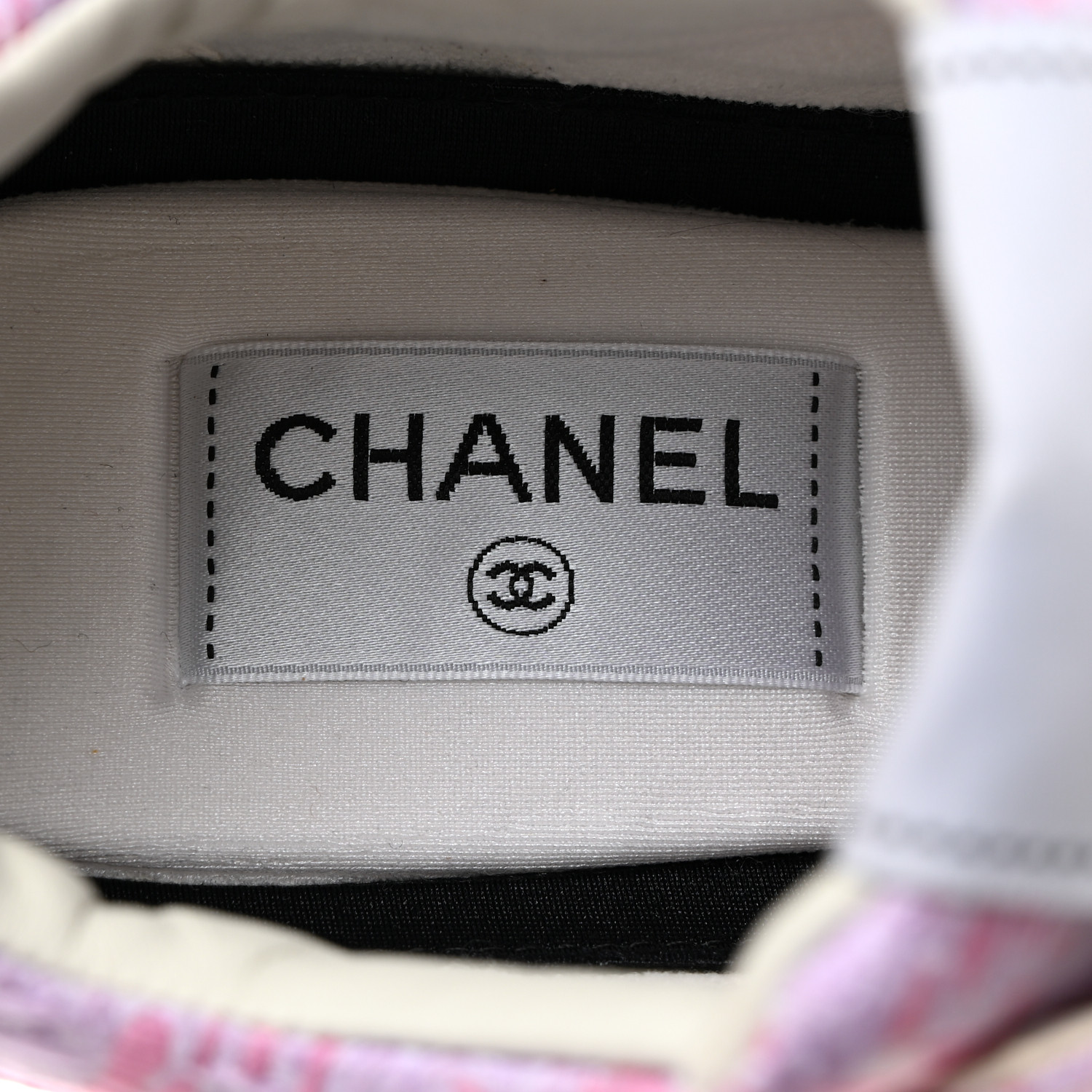 CHANEL Tweed CC Sneakers 41 Pink 1542802 | FASHIONPHILE