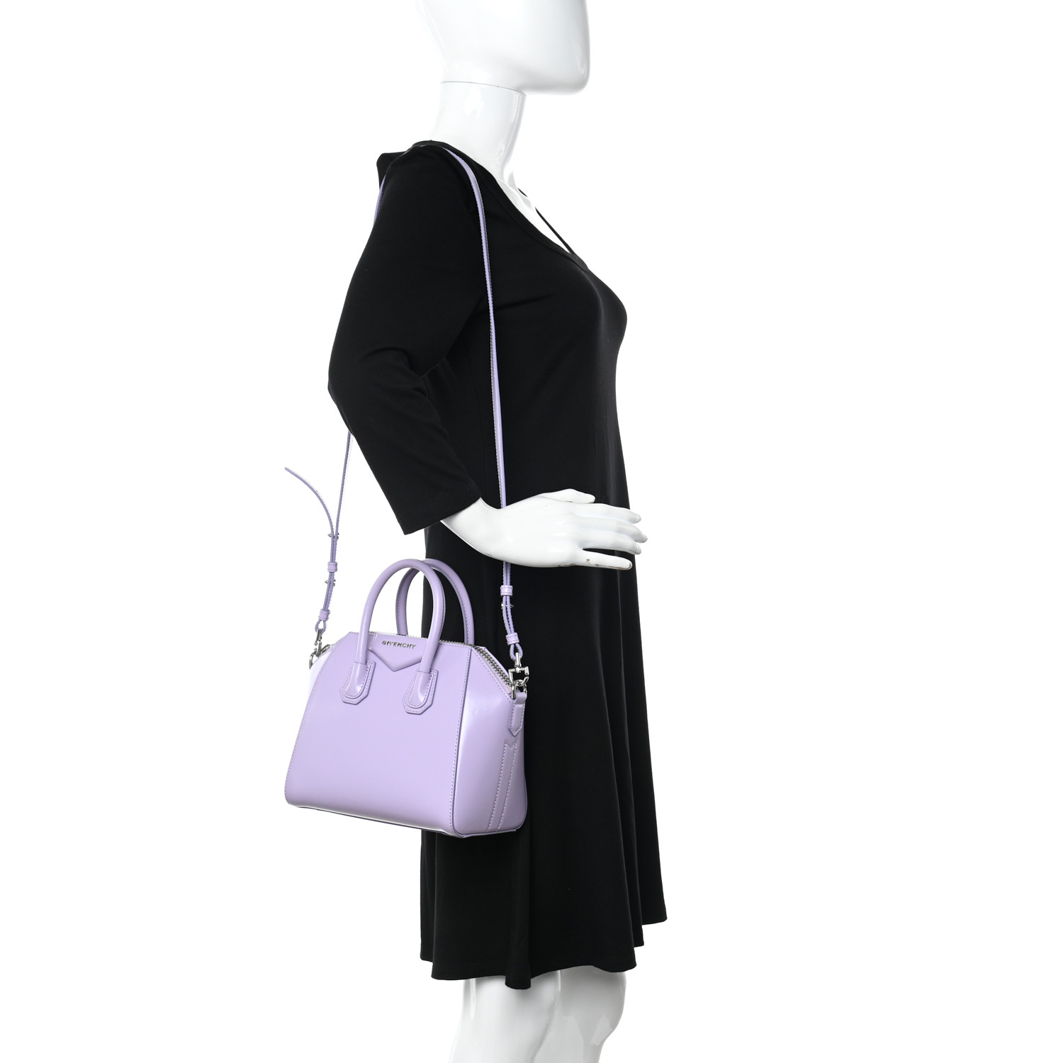 【関税&送料込】Givenchy Lilac Leather Mini Antigona Handbag Mini Antigona Bag Lilac | The Webster