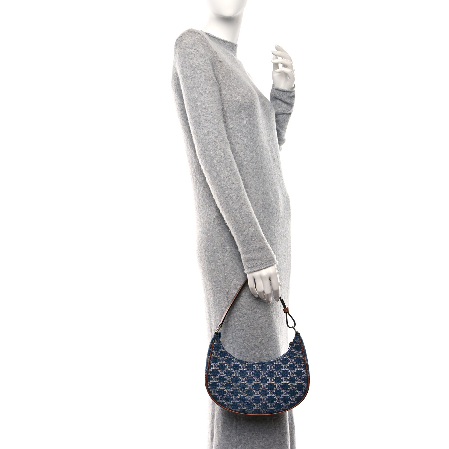 CELINE｜ (AVA THRIOMPHE MEDIUM SHOULDER BAG IN DENIM (11 Medium Ava Triomphe Bag in Denim and Calfskin - Via Manzoni