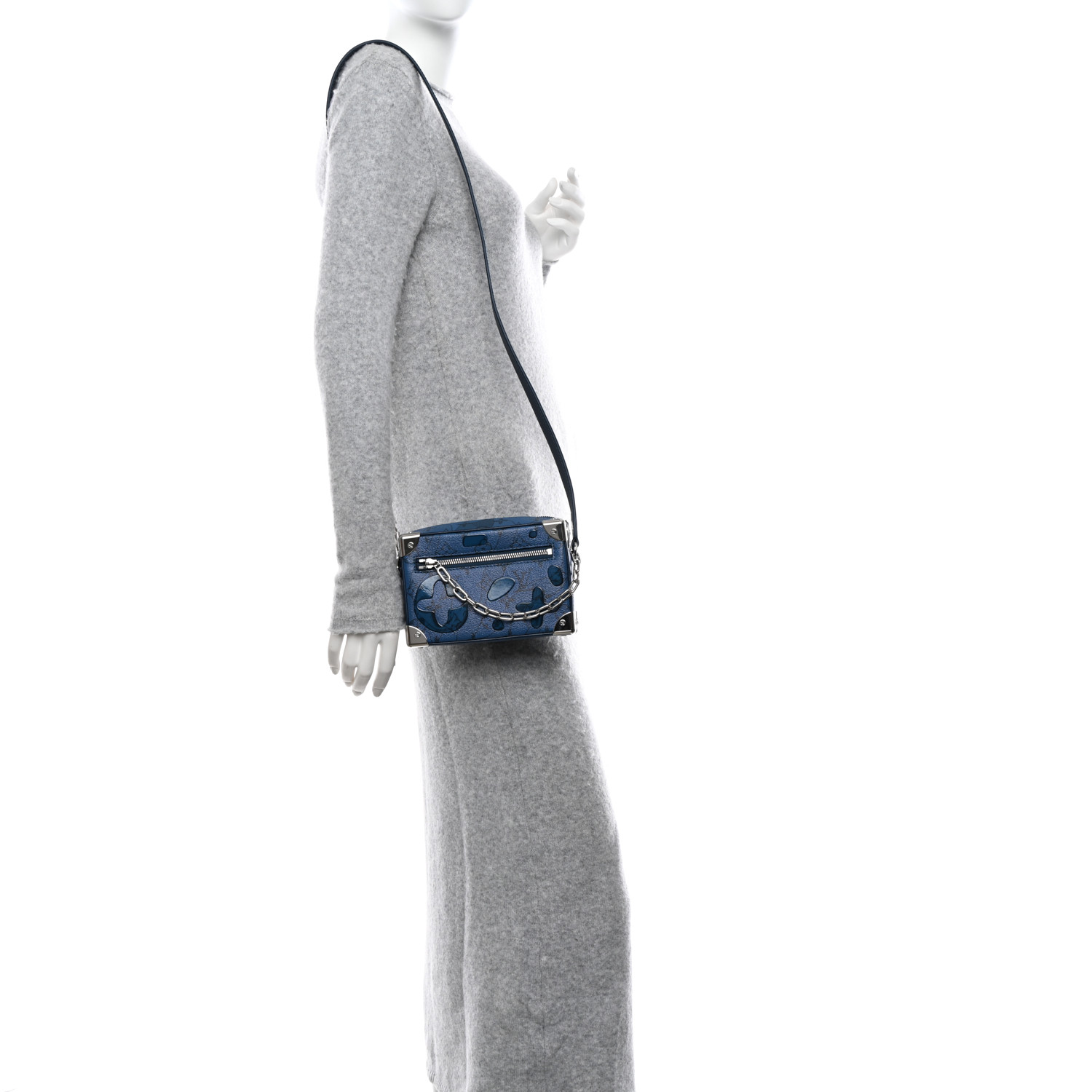 [nuuanu ] / ☆ Venti Bag / Blue Louis Vuitton Half-Moon Loop Baguette Handbag Denim Blue GHW