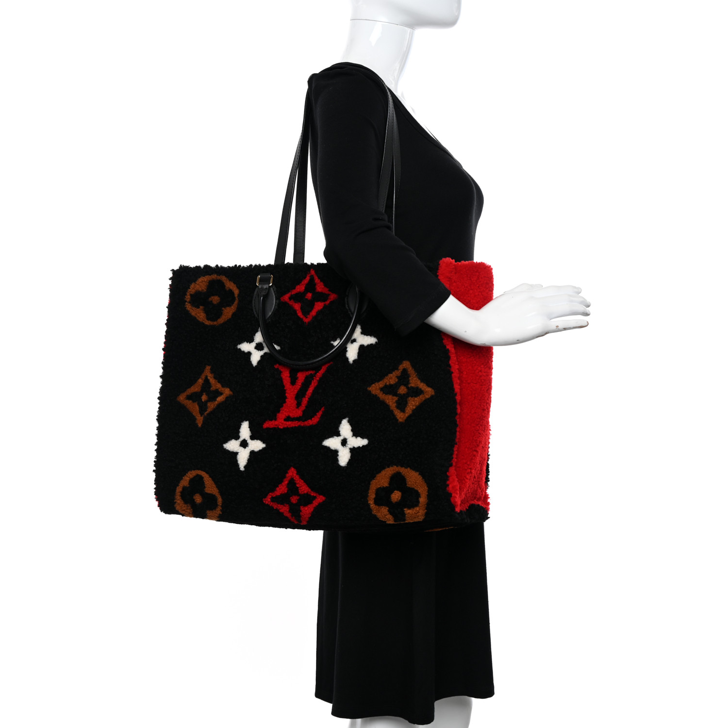 ★TOUT Y EST★ Monogram Teddy The DuffleBlackIvory MBBAW2302 LOUIS VUITTON Shearling Monogram Giant Teddy Onthego GM
