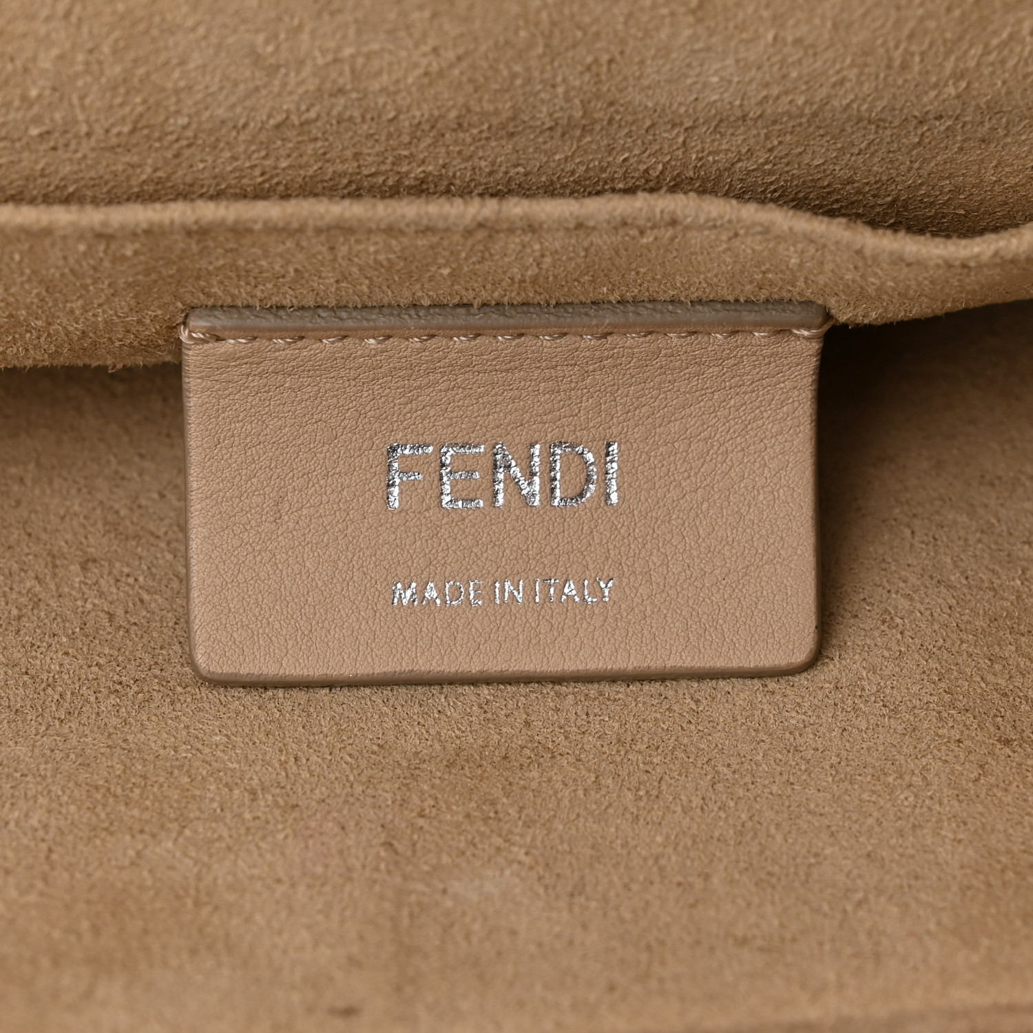 FENDI 24WINTER シャンパンゴールド ROLL Medium【日本未入荷】 FENDI 24WINTER シャンパンゴールド ROLL Medium【日本未入荷】