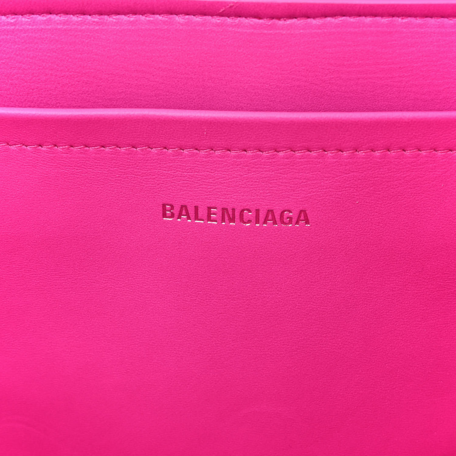 BOTTEGA VENETA Raffia Large Ibiza Basket Bag Fuchsia 1504290