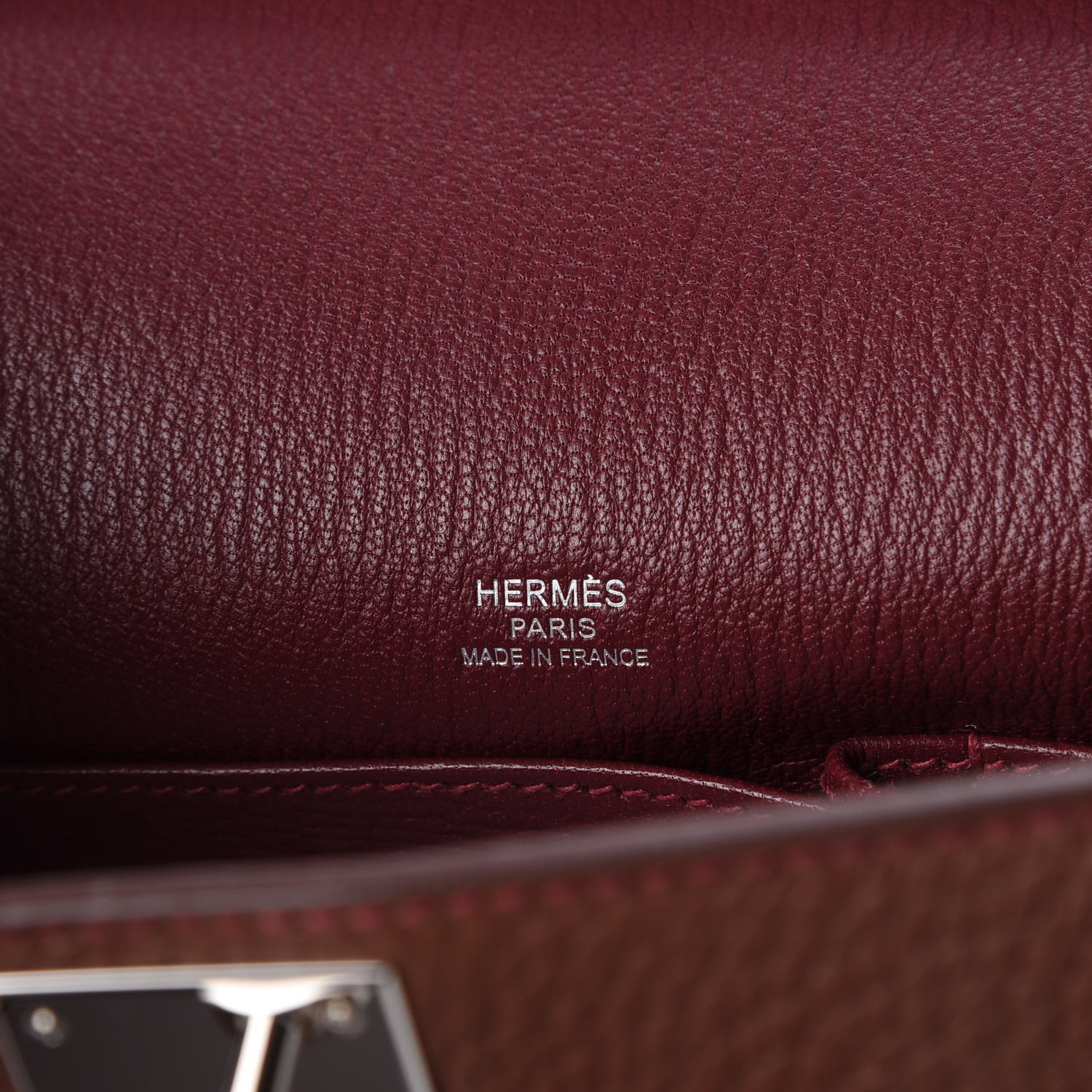 HERMES Taurillon Clemence Jypsiere 28 Marron D'Inde Rouge H