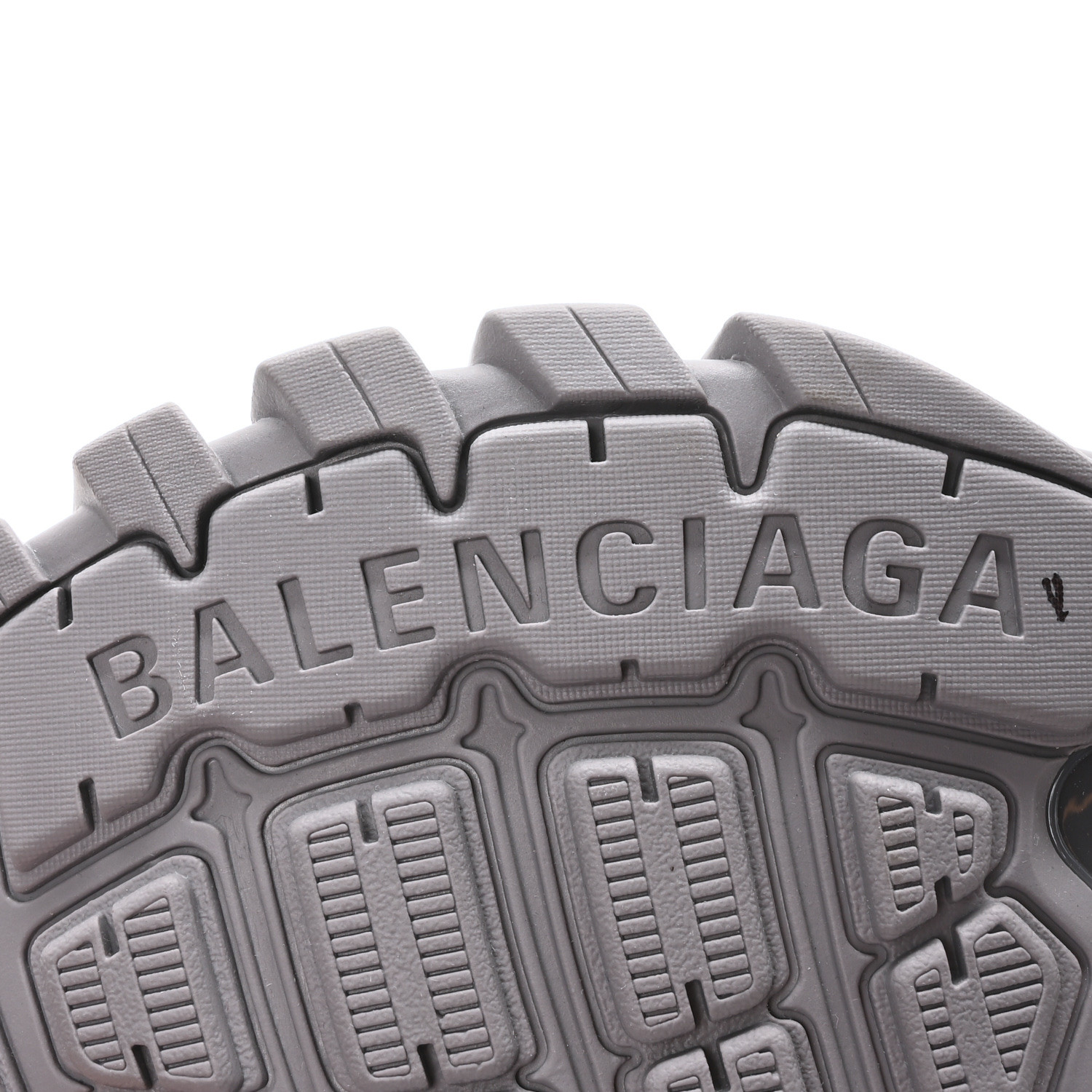 Balenciaga Track Sneakers グレー ファー BALENCIAGA Mesh Rubber Faux Fur Track Sneakers 41 Grey