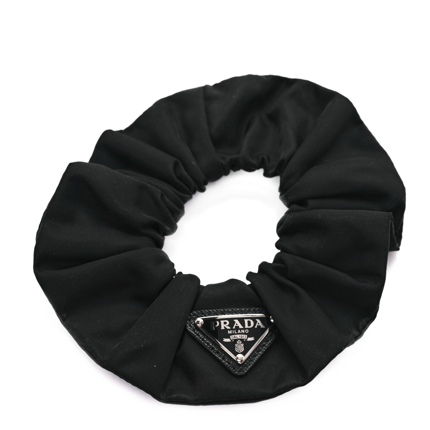 【PRADA】プラダ★ scrunchie★ナイロン スクランチ★ブラック PRADA Re-Nylon Metal Logo Scrunchie Black 1681850 | FASHIONPHILE