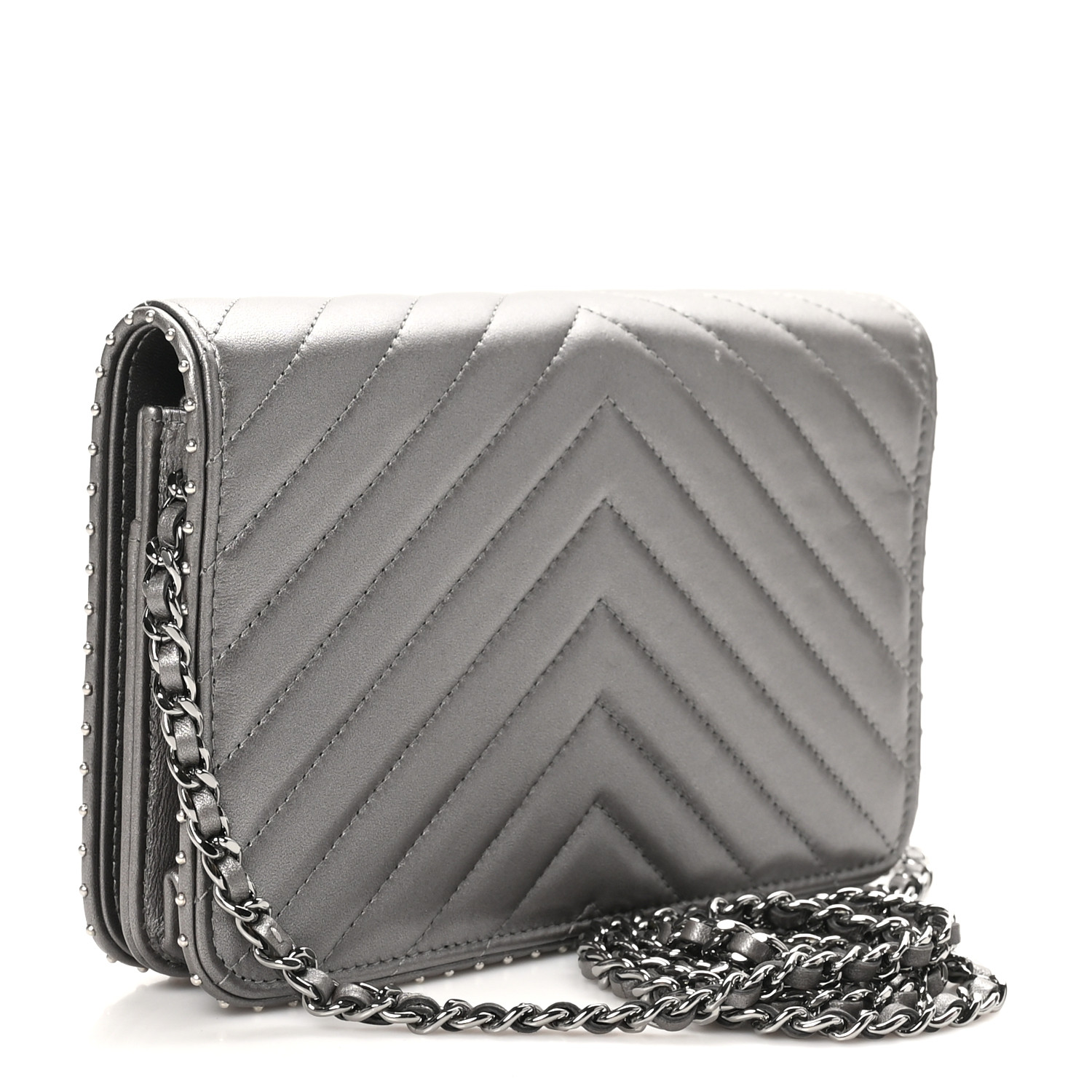 【ヴィンテージ】Rank:B☆Chanel Grey Quilted Chain 長財布 ヴィンテージ】Rank:B☆Chanel Grey Quilted Chain 長財布