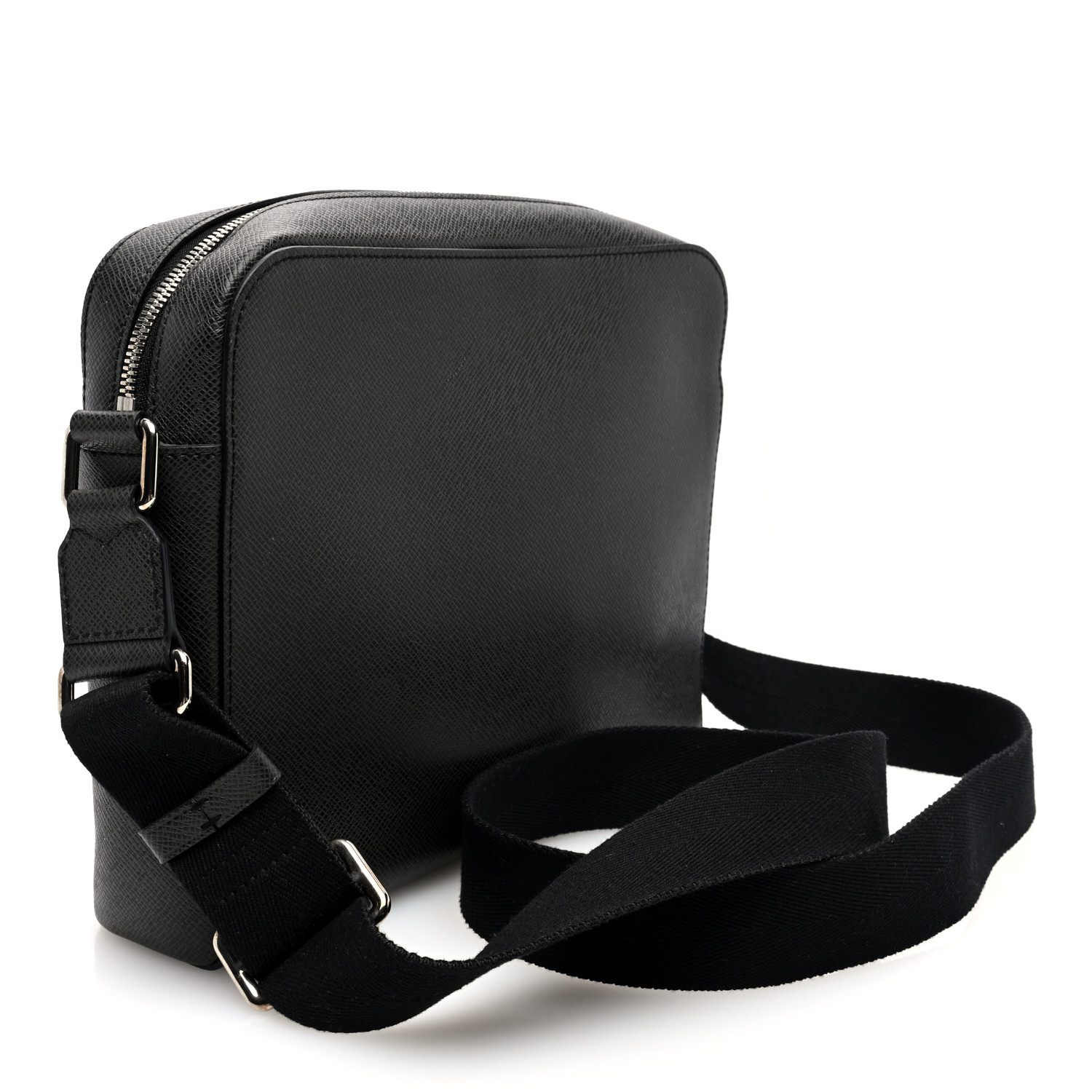 LOUIS VUITTON Taiga Anton Messenger PM Ardoise 1646701