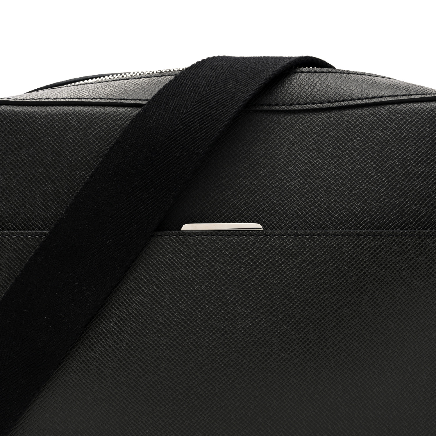 LOUIS VUITTON Taiga Anton Messenger PM Ardoise 1646701