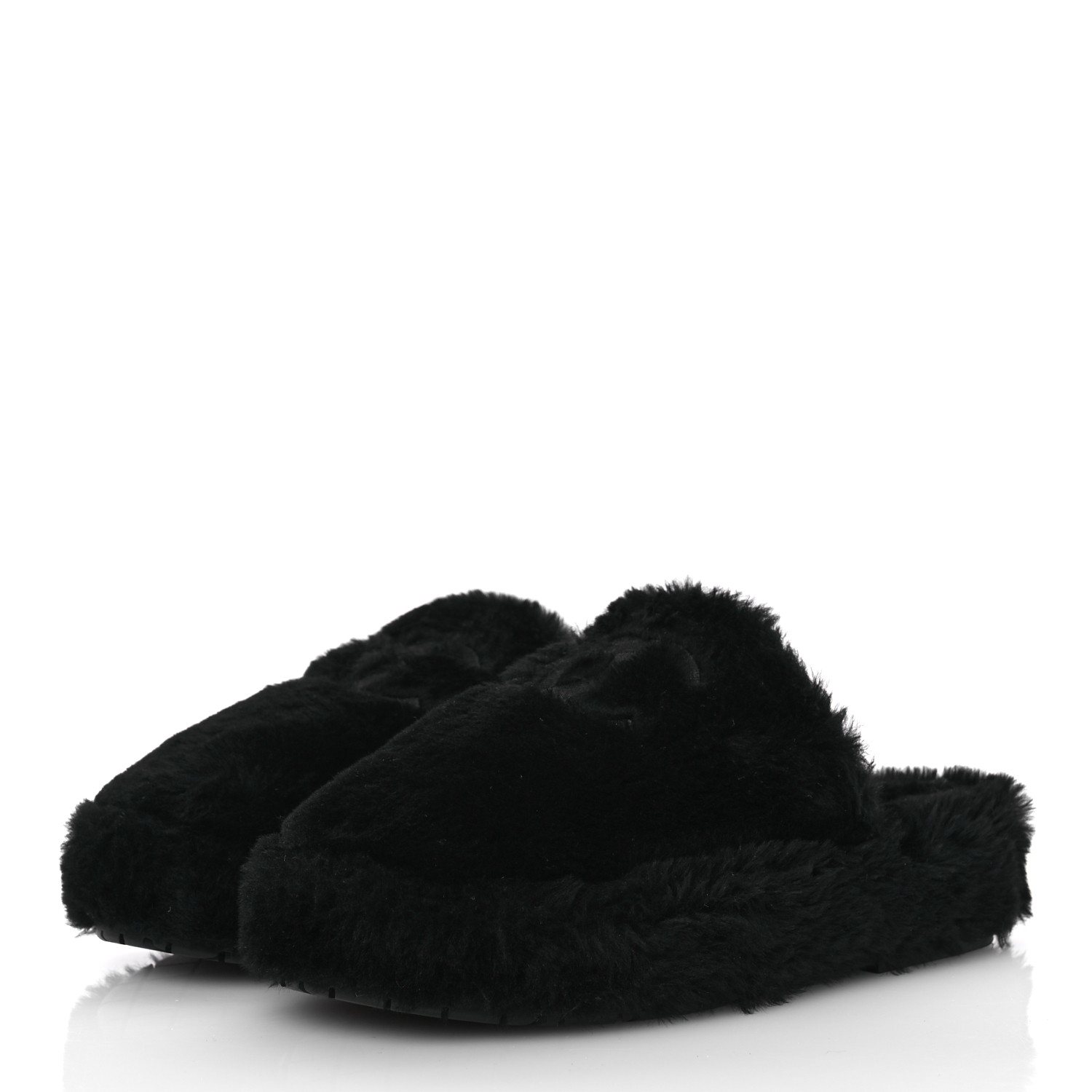 CHANEL Shearling CC Flat Mules 41 Black 1657589 | FASHIONPHILE