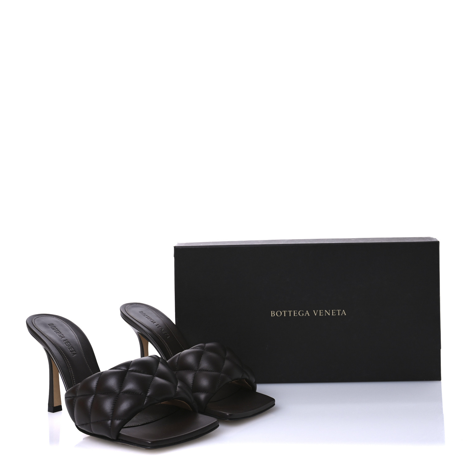 BOTTEGA VENETA ブラックレザー ミュール 37.5 BOTTEGA VENETA ブラックレザー ミュール 37.5 Bottega Veneta