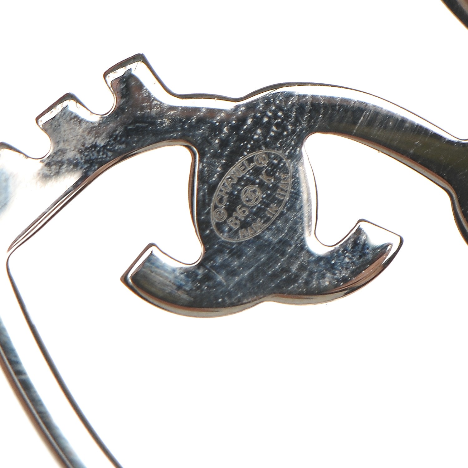 CHANEL Strass Crystal Emoji Choupette Cat Brooch Silver