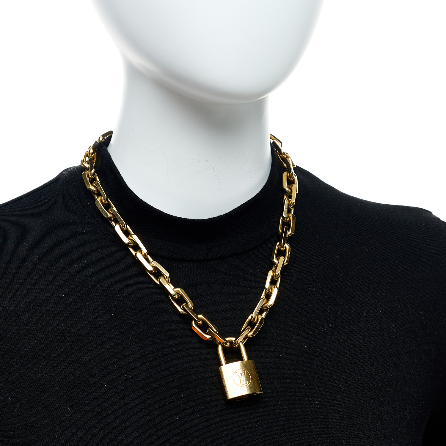 【胸元に存在感をON】LOUIS VUITTON★LV Edge Cadenasネックレス 62955a0cbca46f35c1213dae5d4710