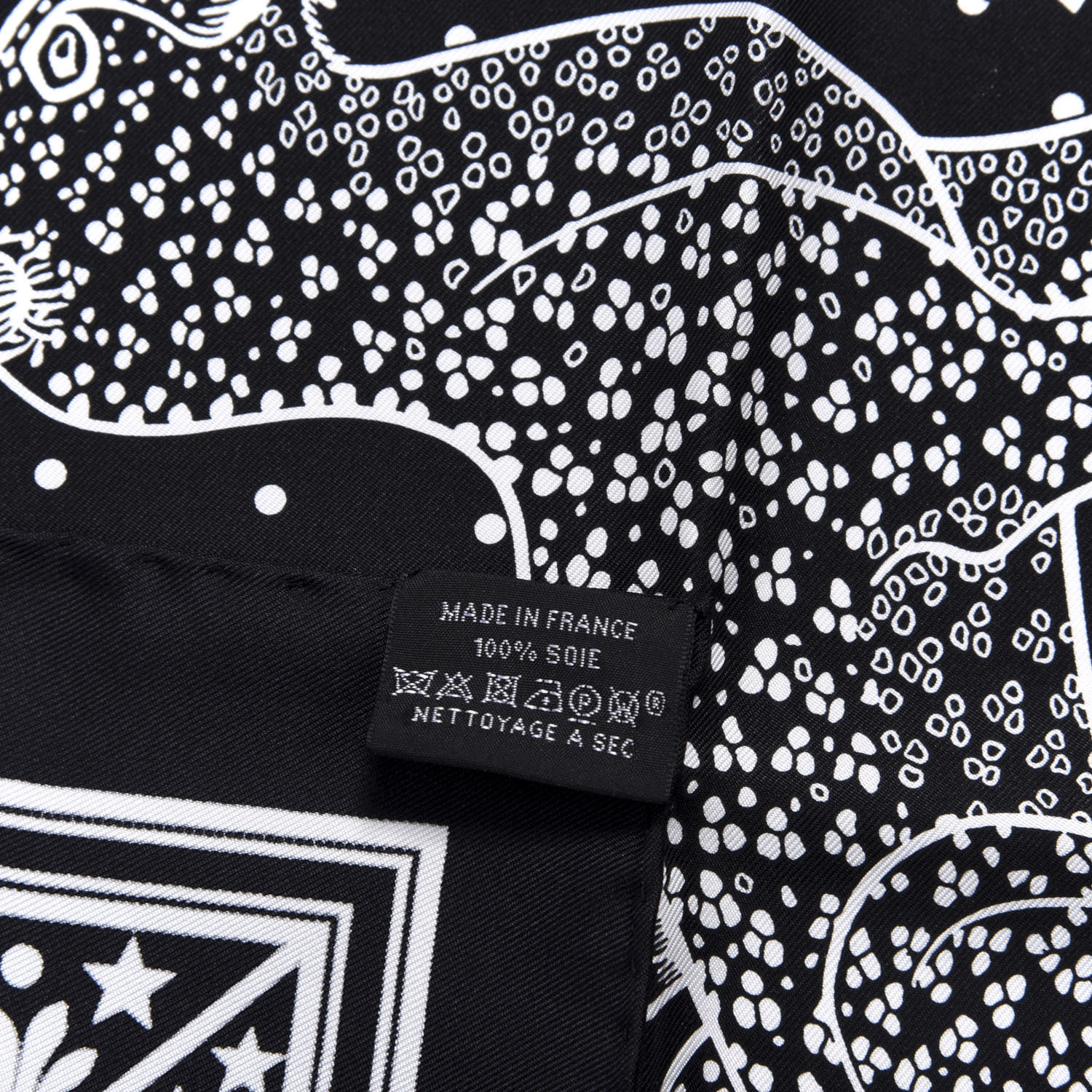 HERMES Silk Les Leopards Bandana Scarf 55 Black White 690748