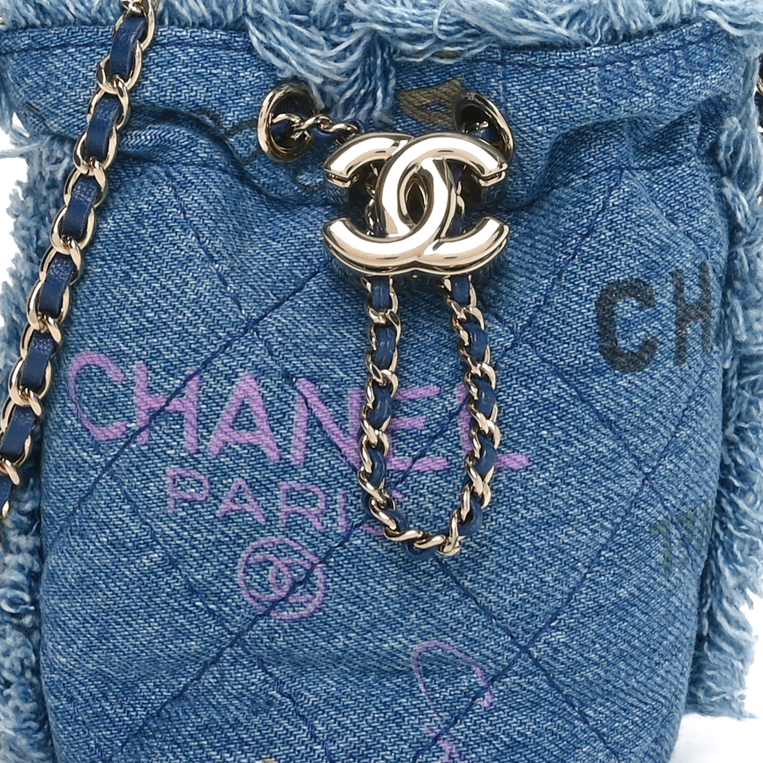 シャネル★ CHANEL Denim Quilted Mood Mini Bucket With Chain Blue