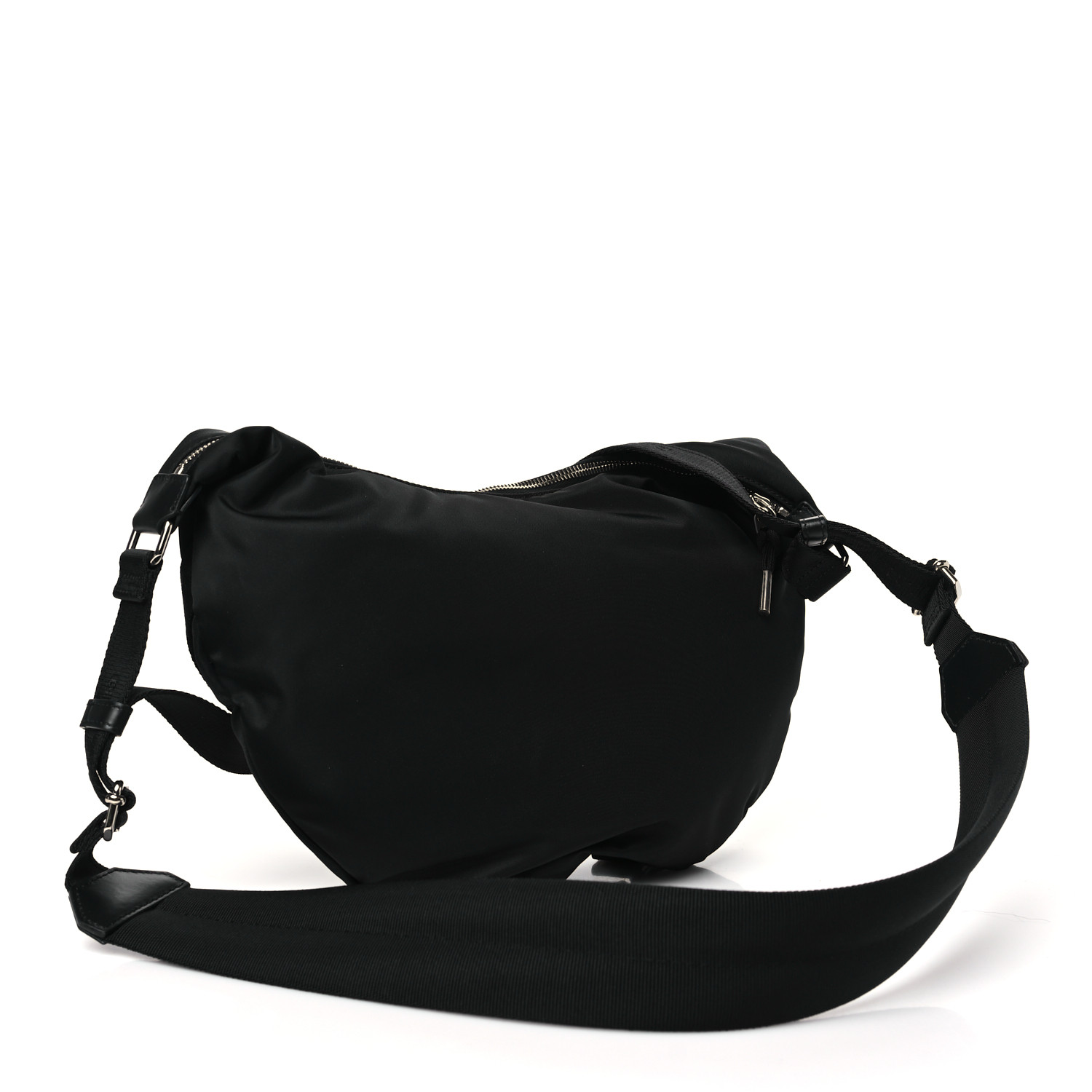 ショルダーバッグ Givenchy Black Nylon Blend Voyou Crossbody Bag GIVENCHY Nylon Voyou Crossbody Bag Black 1643327 | FASHIONPHILE