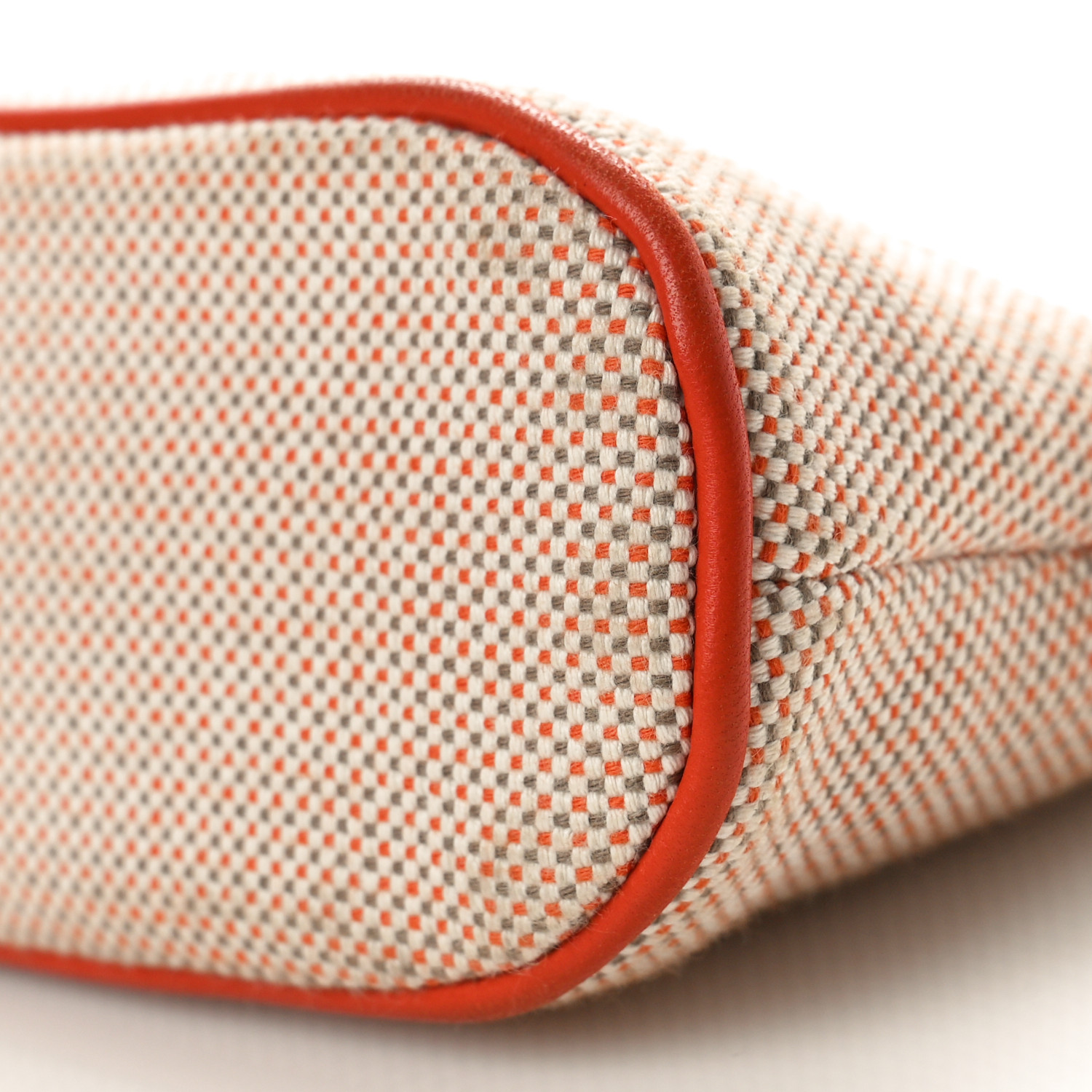 ☆５色展開☆【Hermes】Bolide Crazy H case ポーチ M カラー5色☆ Hermes Bolide Crazy H case ポーチ M (HERMES