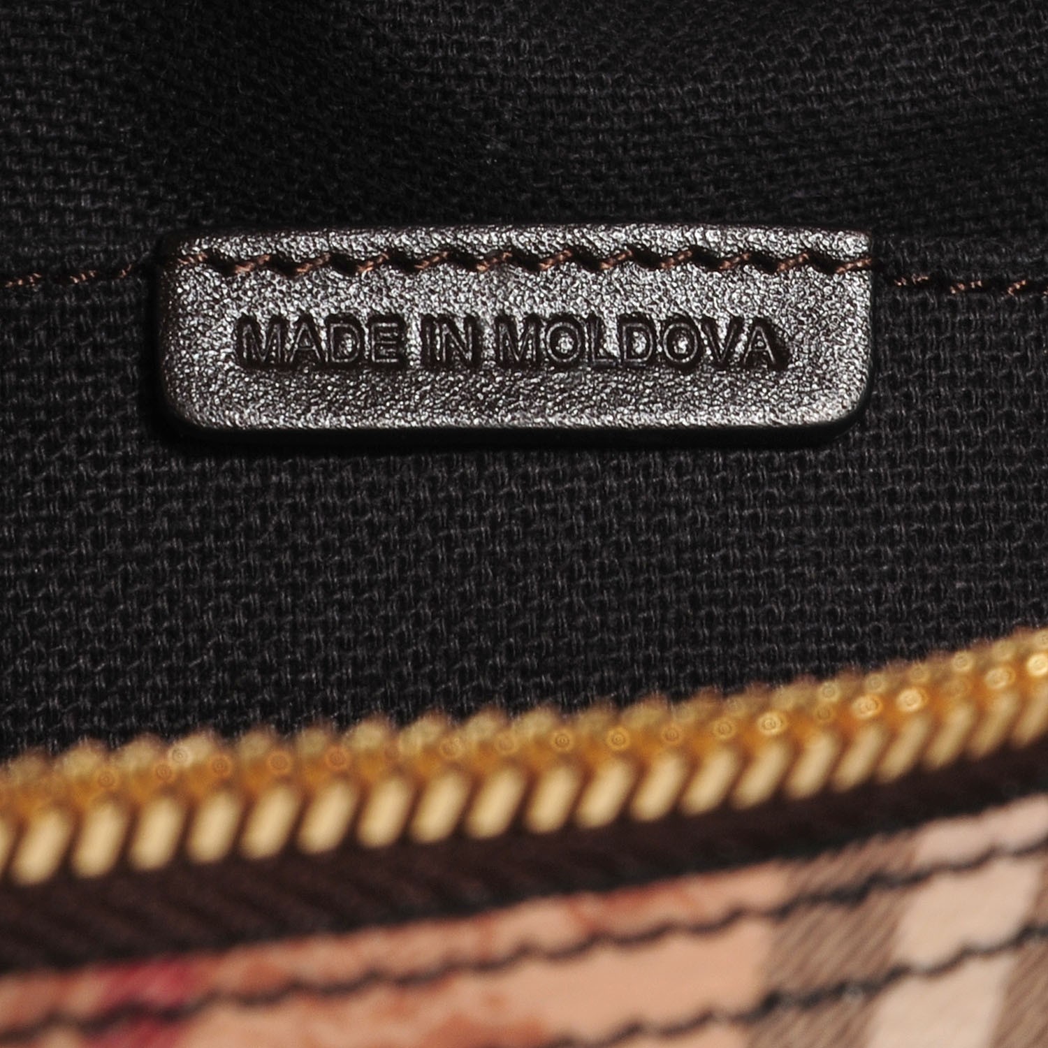 Burberry 8094944C1180 関税送料込 BURBERRY Haymarket Check Small Zip Tote Chocolate 94572