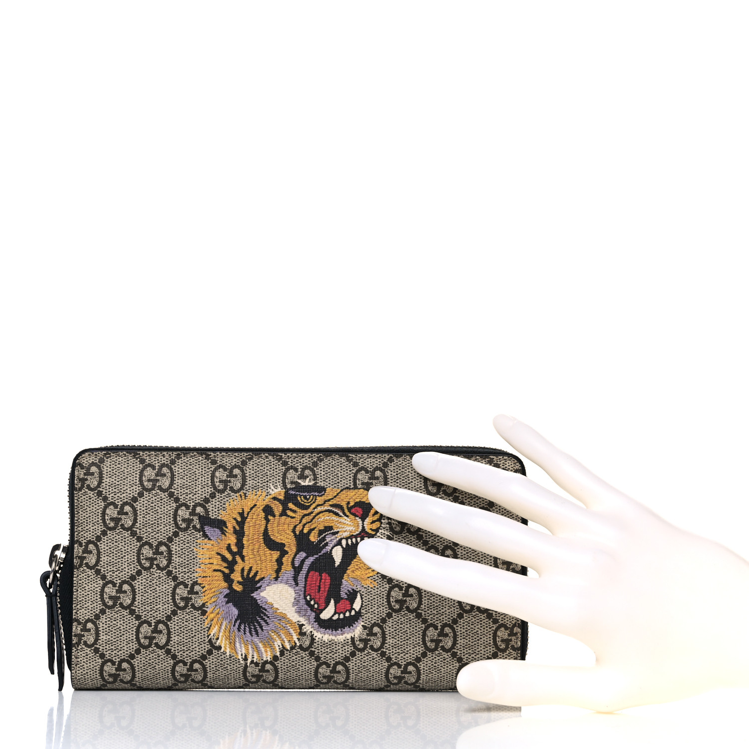 GUCCI GG Supreme Monogram Tiger Zip Around Wallet 1068700