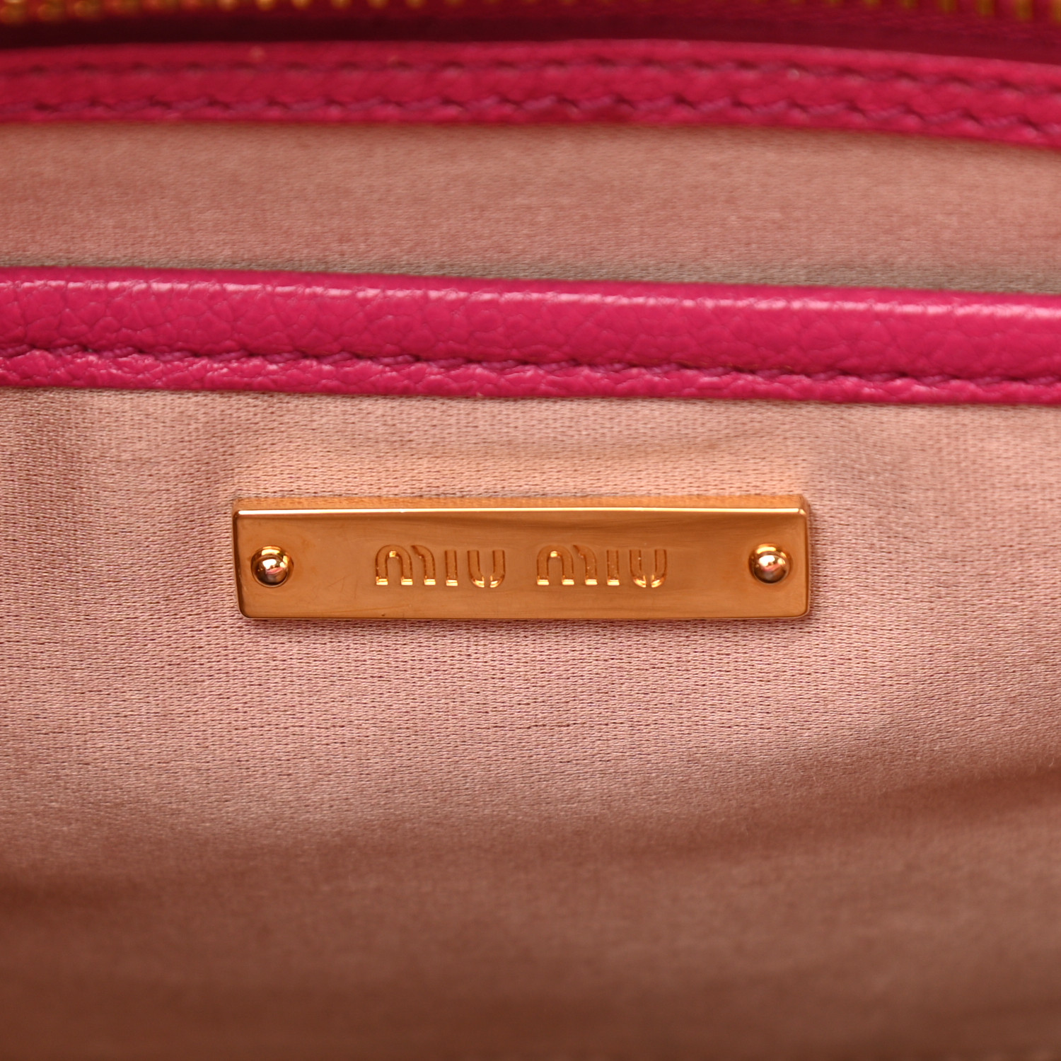 ミュージシャン 373 ENAMEL LIVE BAG (BURGUNDY) SAENGIN STUDIOS RIBBON BAGUETTE BAG BURGUNDY – APOC STORE