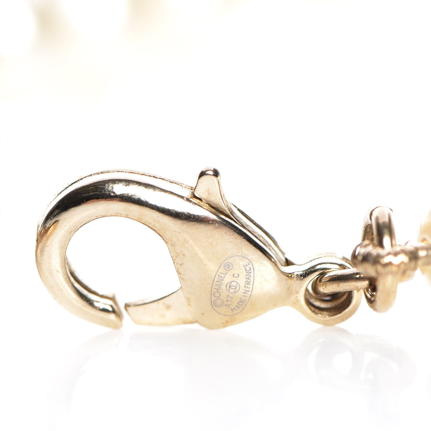 CHANEL Pearl Star CC Bracelet Gold 231166 | FASHIONPHILE