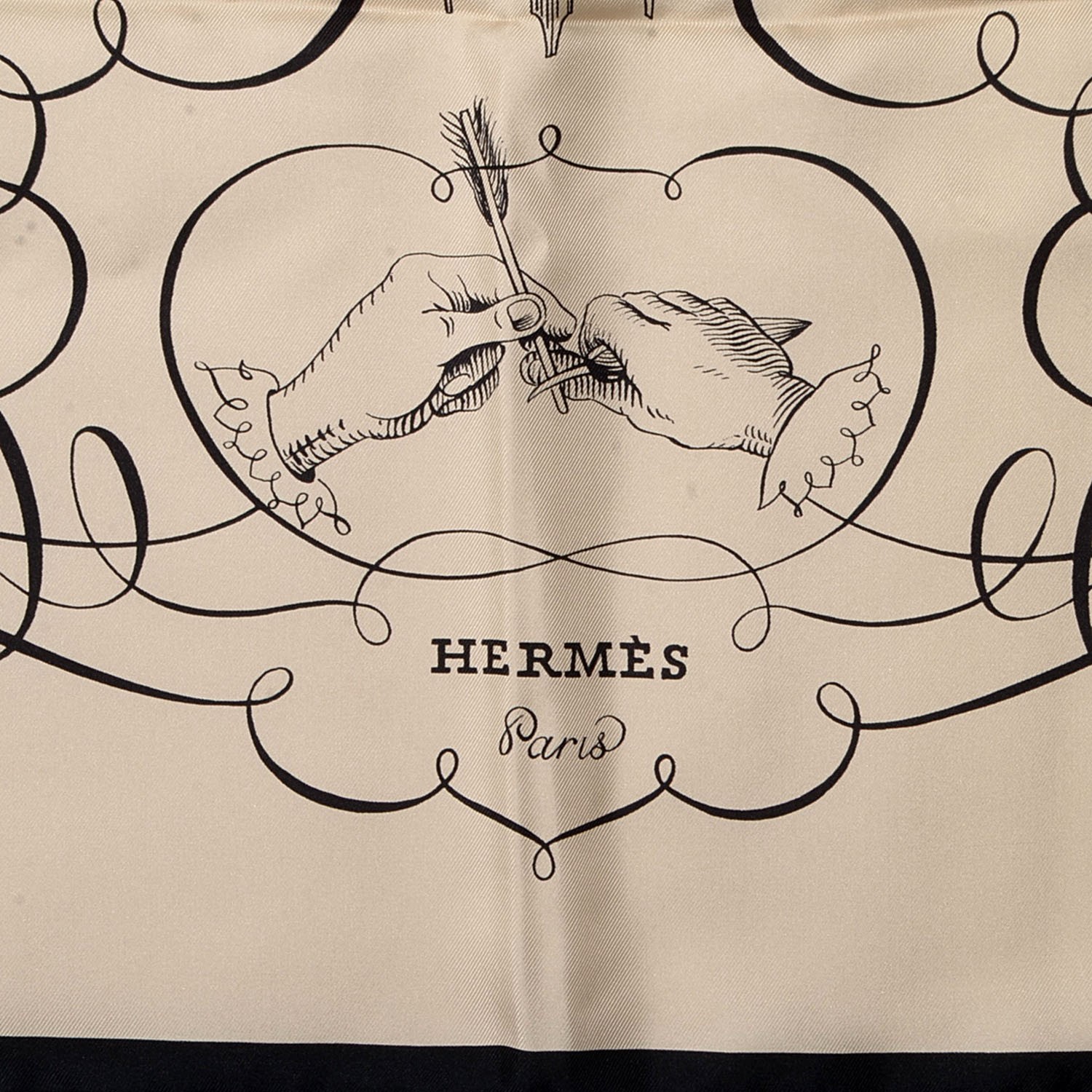 HERMÈS L'ART D'ÉCRIRE スカーフ 220603f9542cebf3b1a96d5ee159c4