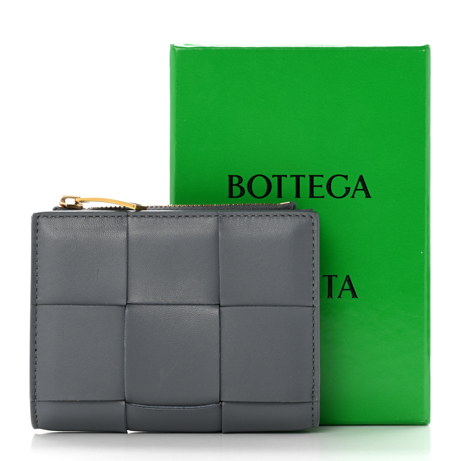 ★Bottega Veneta★Bi-Fold Wallet★Thunder BOTTEGA VENETA Nappa Maxi Intrecciato Bi-Fold Card Holder