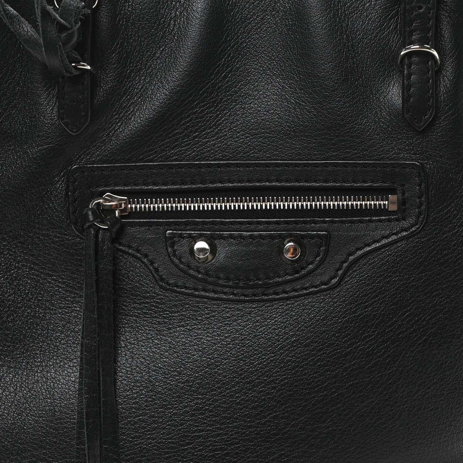 バレンシアガ Paper A5 BALENCIAGA Veau Papier A5 Zip Around Tote Black 1662699