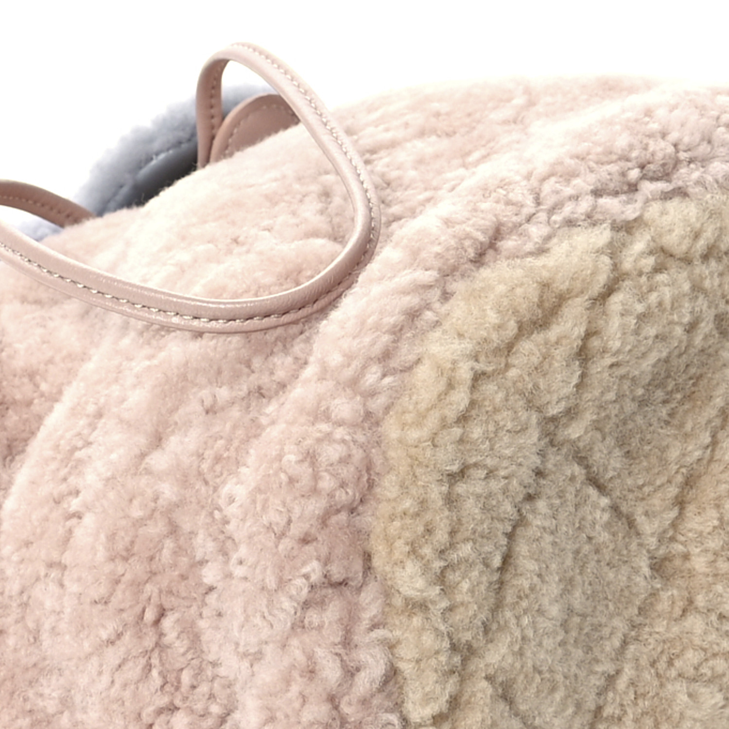 ★EMS★ SHEARLING BACKPACKBEIGE CHANEL Shearling Sheepskin Small Urban Spirit Backpack Gray