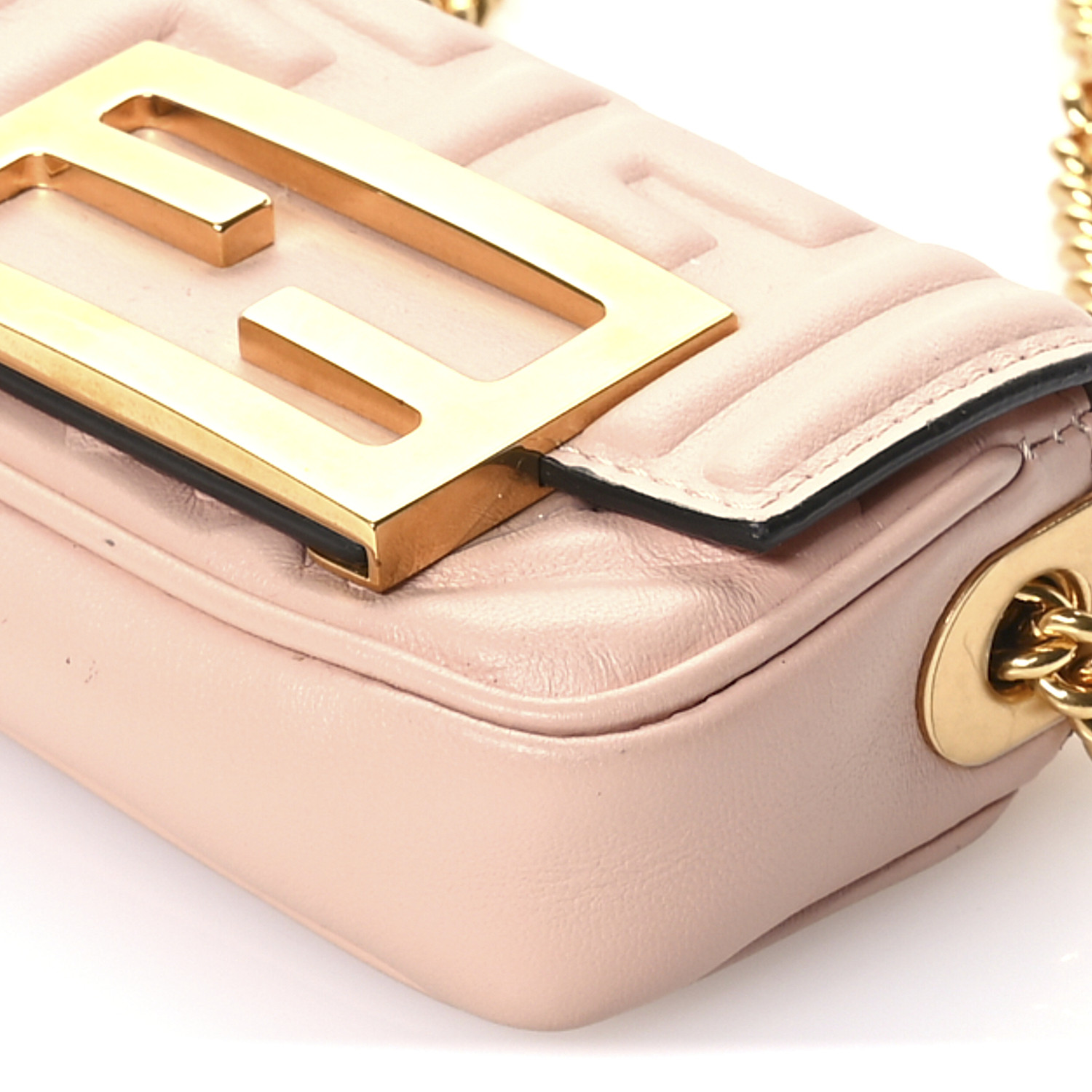 FENDI 　ピンク　ナノバゲット Mamma Baguette Nano Sequins or crystals Pink | Fendi