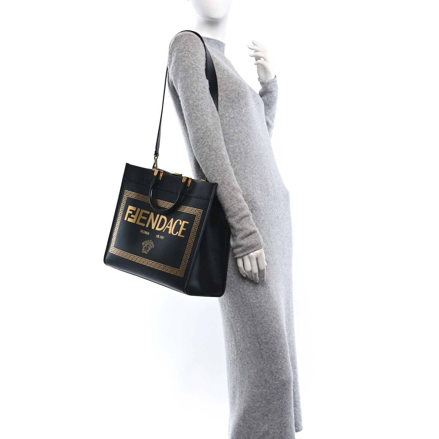 ひーさん Louis Vuitton / FENDI ショッパー他 国内発送】FENDI ショップバッグ 紙袋 ショッパー (FENDI/バッグ